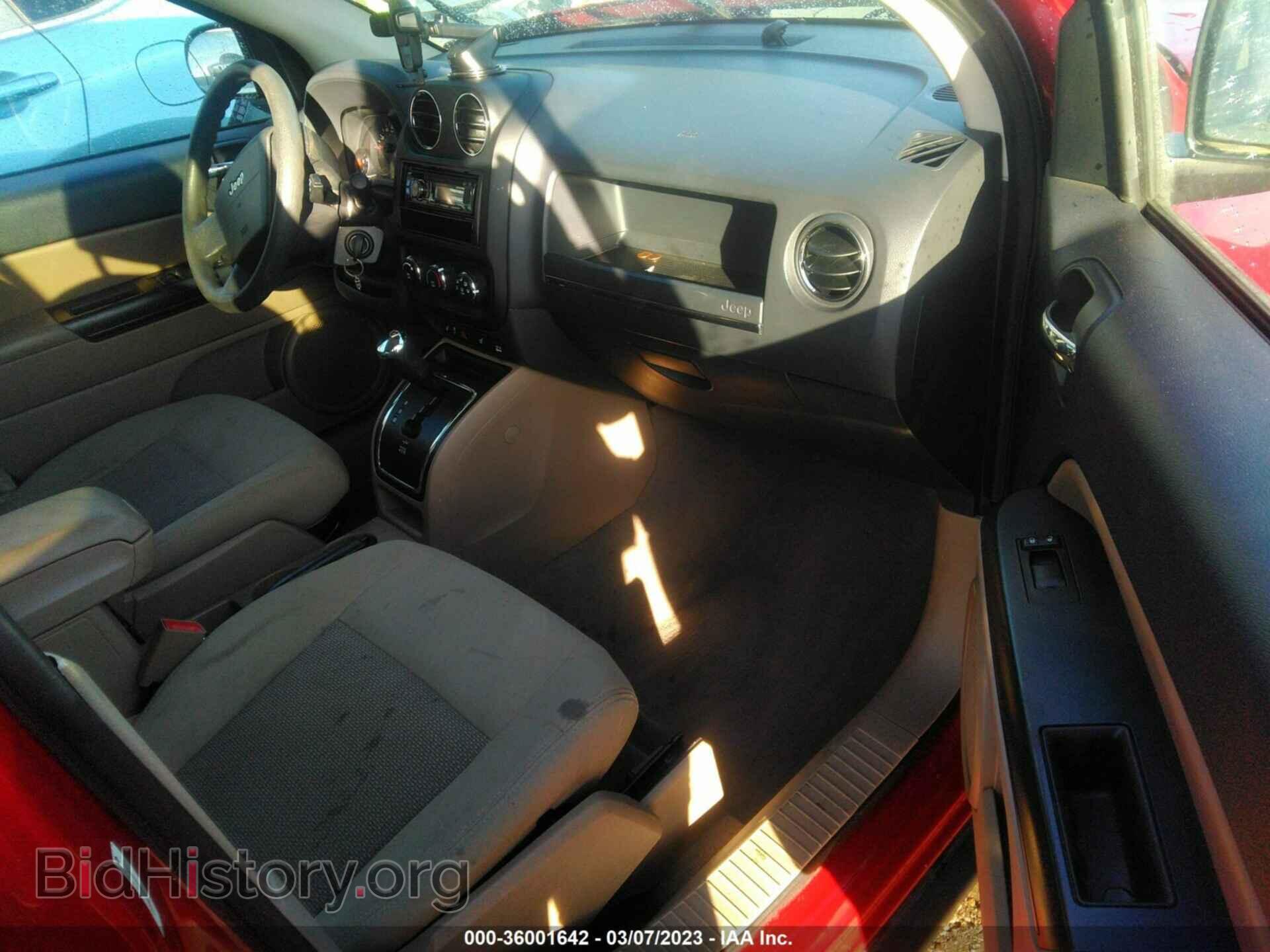 2010 JEEP COMPASS - VIN: 1J4NF4FB0AD510826 - Фото 5