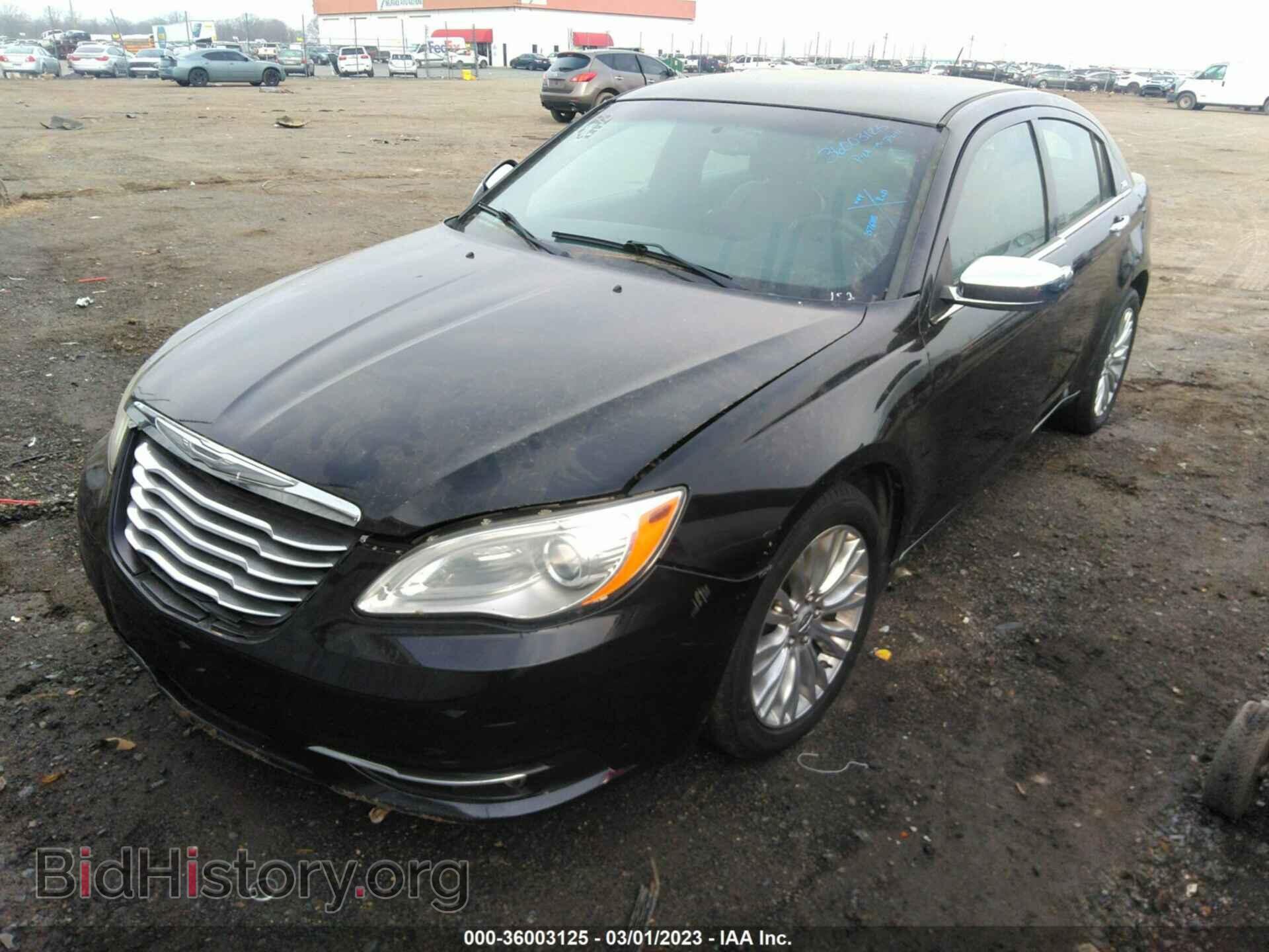 2012 CHRYSLER 200 - VIN: 1C3CCBCG2CN158652 - Фото 2