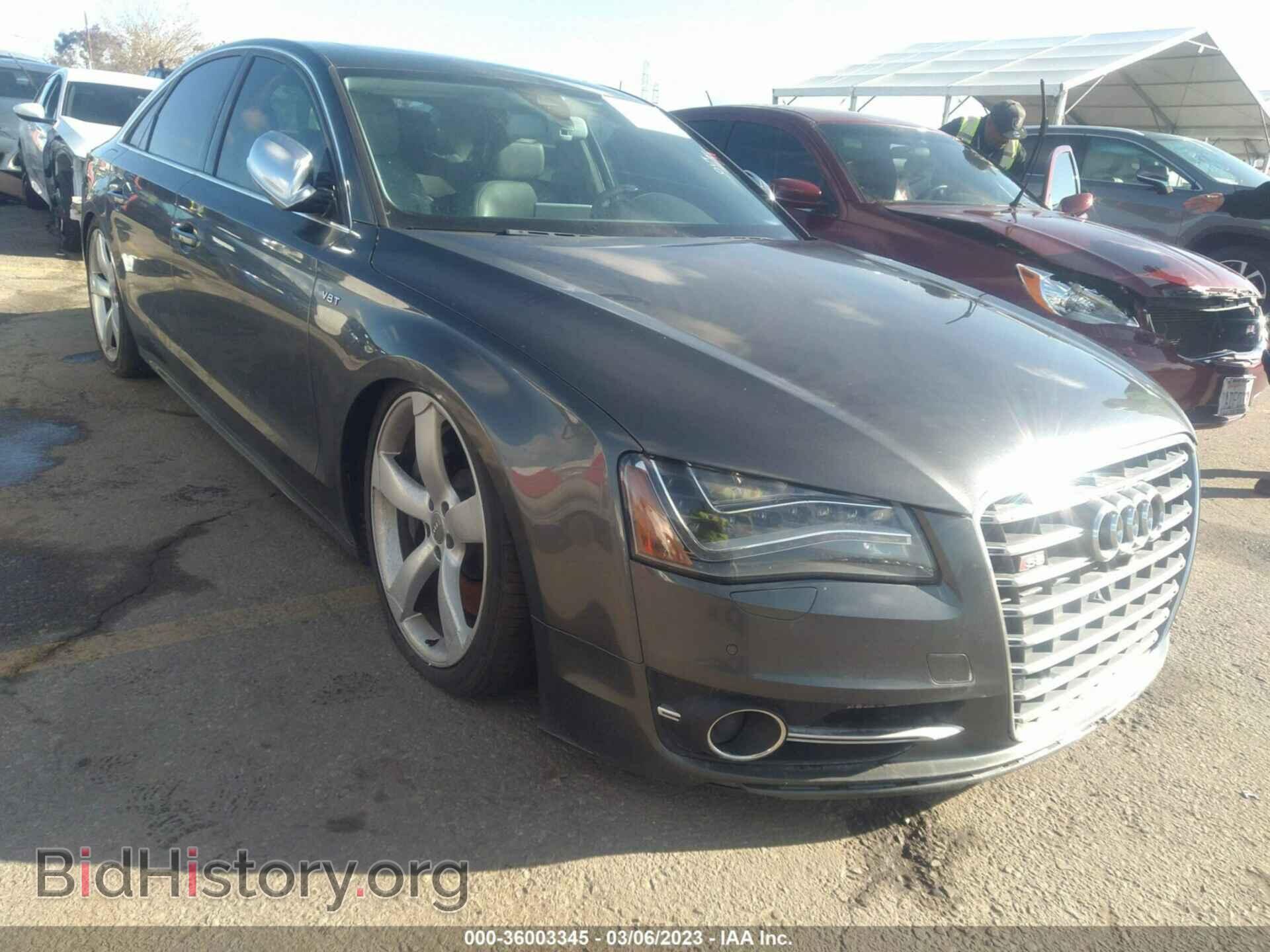 Фотография WAUD2AFD4EN004779 - AUDI S8 2014