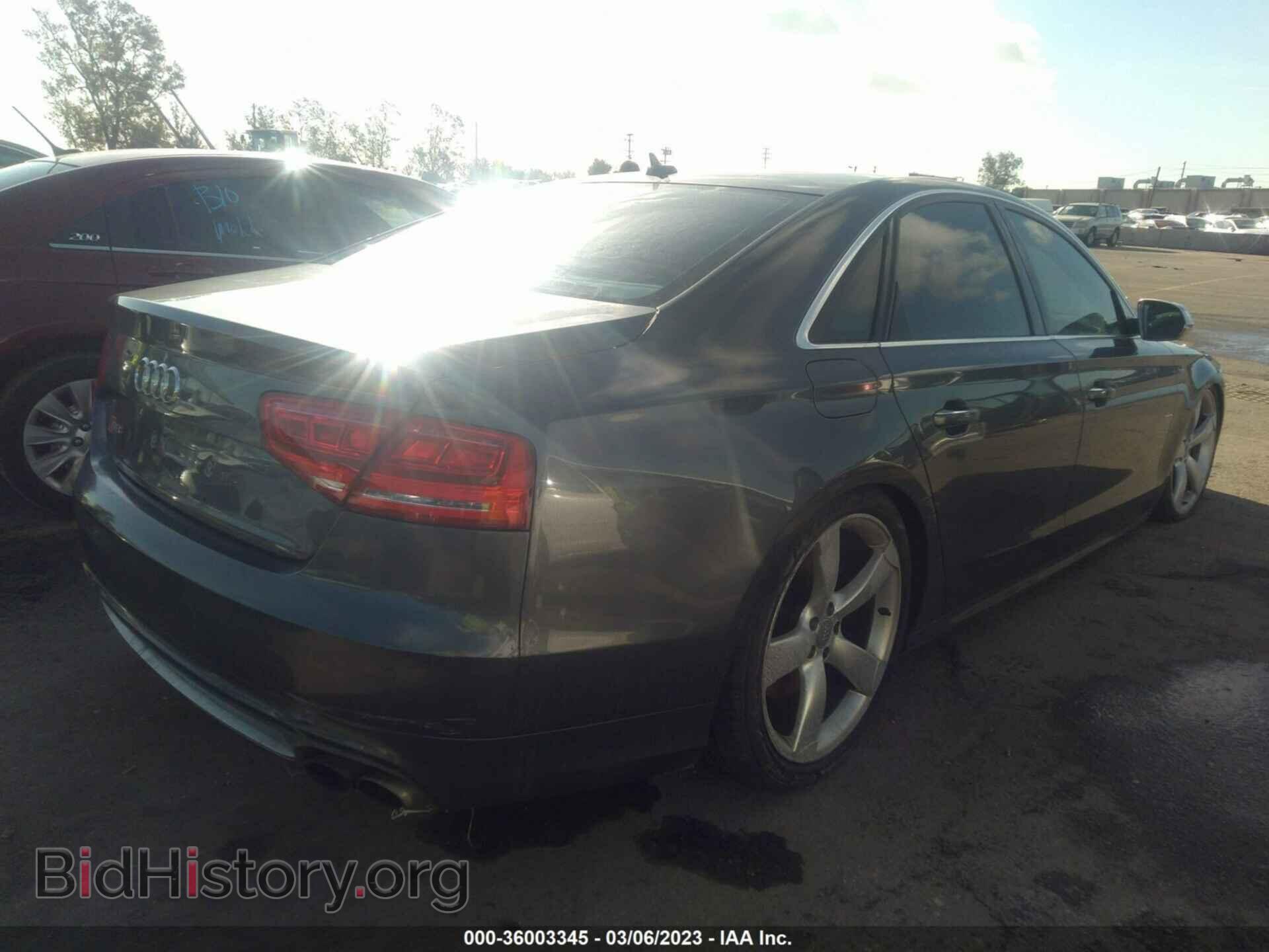 2014 AUDI S8 - VIN: WAUD2AFD4EN004779 - Фото 4