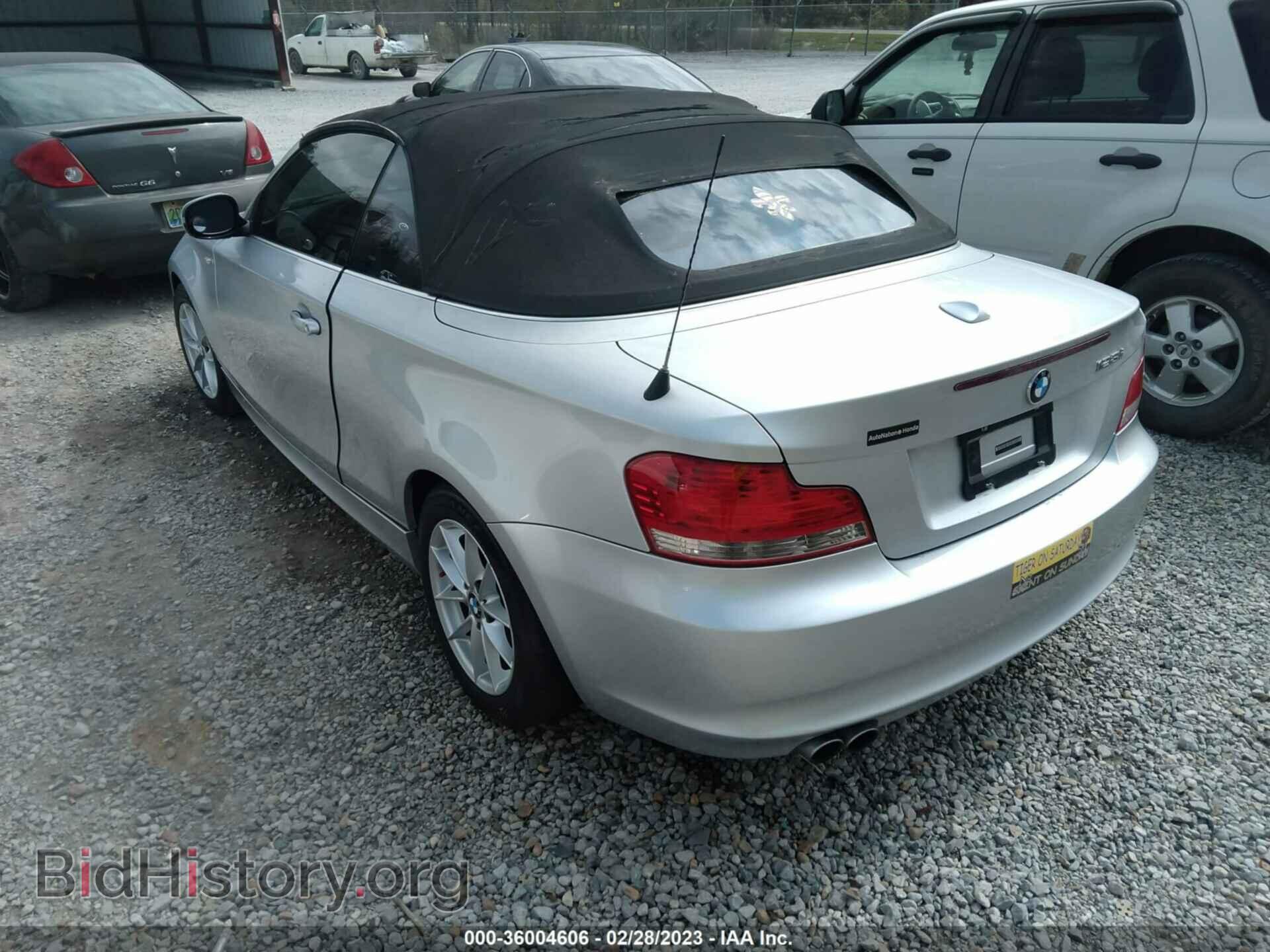 2011 BMW 1 SERIES - VIN: WBAUL7C5XBVM81189 - Фото 3