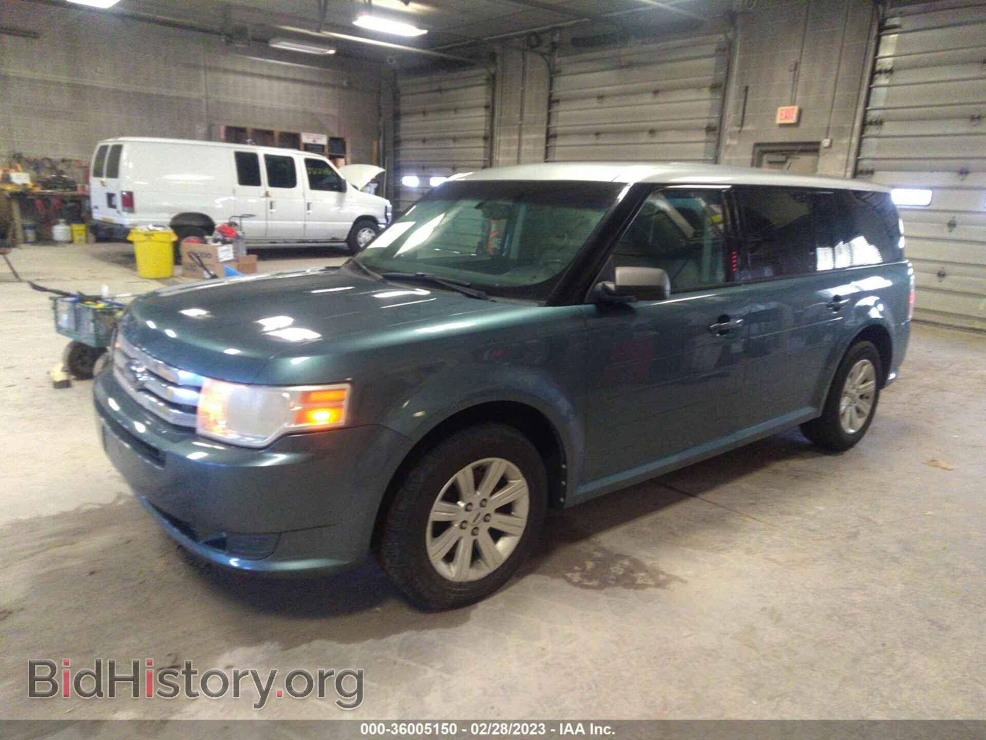 2010 FORD FLEX - VIN: 2FMGK5BC5ABA25775 - Photo 2