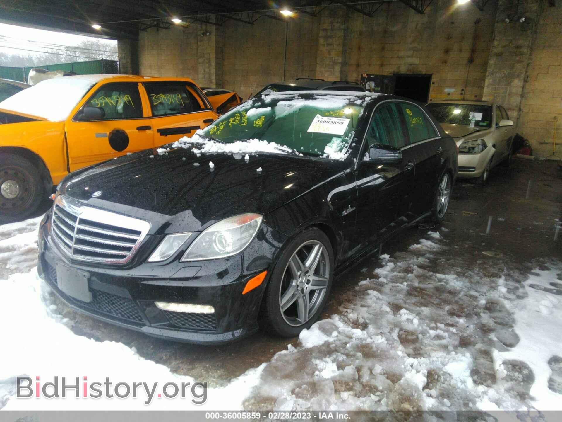 2010 MERCEDES-BENZ E-CLASS - VIN: WDDHF7HB4AA119851 - Фото 2