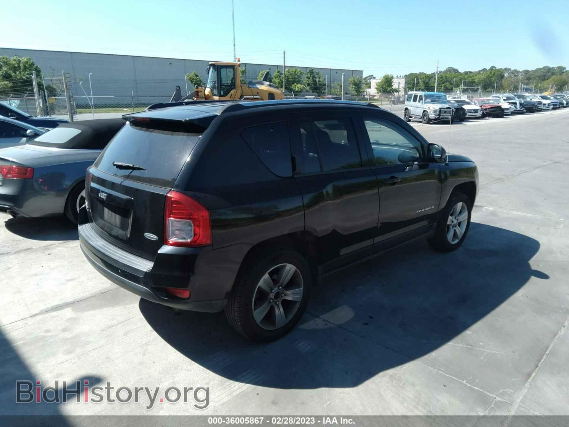 2012 JEEP COMPASS - VIN: 1C4NJDEB2CD562936 - Photo 4