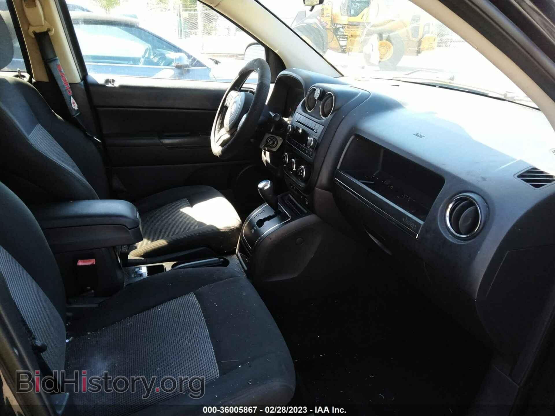 2012 JEEP COMPASS - VIN: 1C4NJDEB2CD562936 - Photo 5