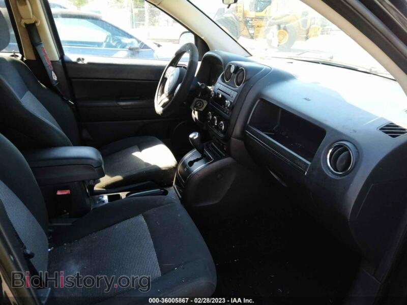 2012 Jeep COMPASS (VIN 1C4NJDEB2CD562936) — фото 5 из 11