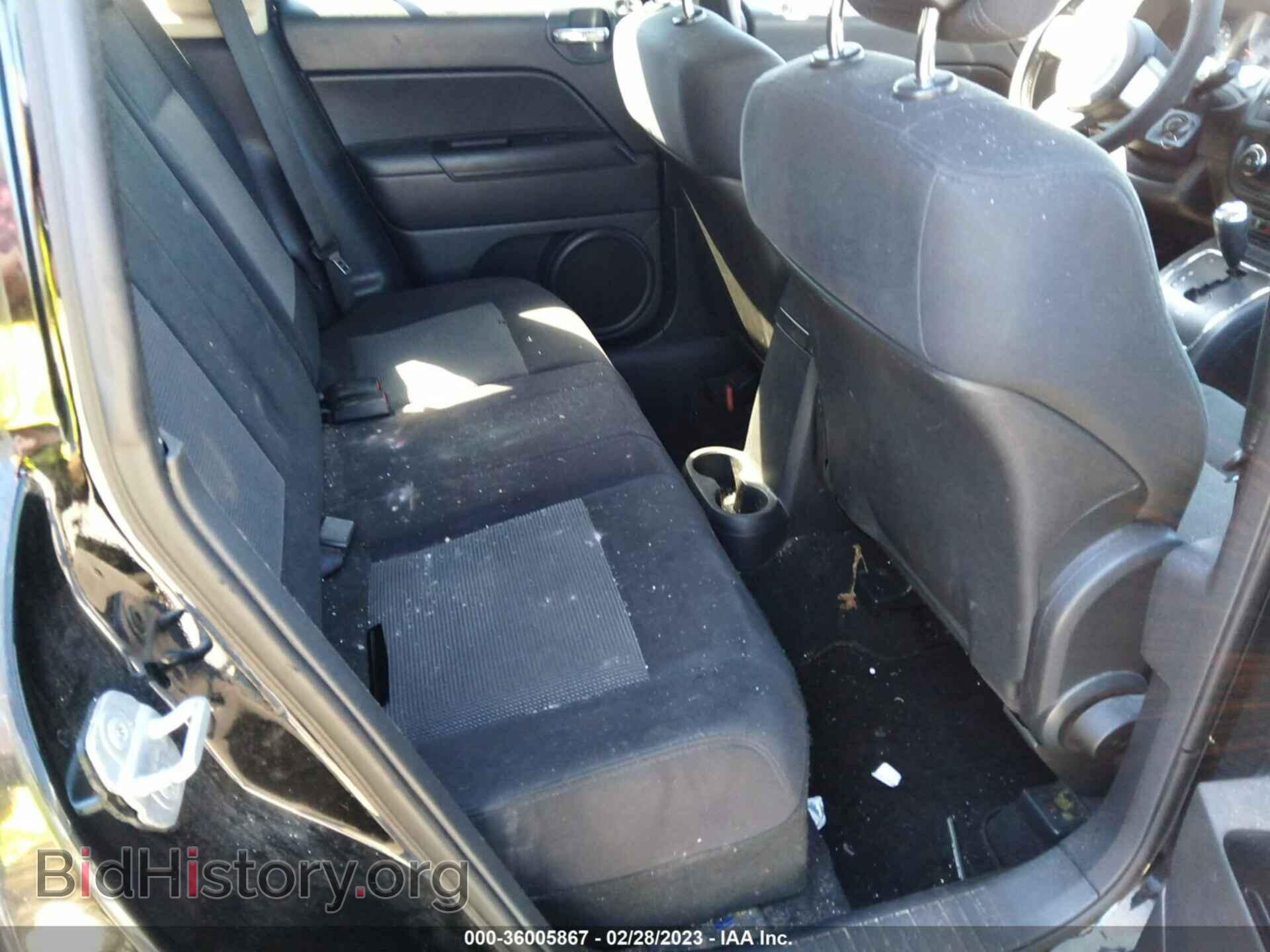 2012 JEEP COMPASS - VIN: 1C4NJDEB2CD562936 - Photo 8