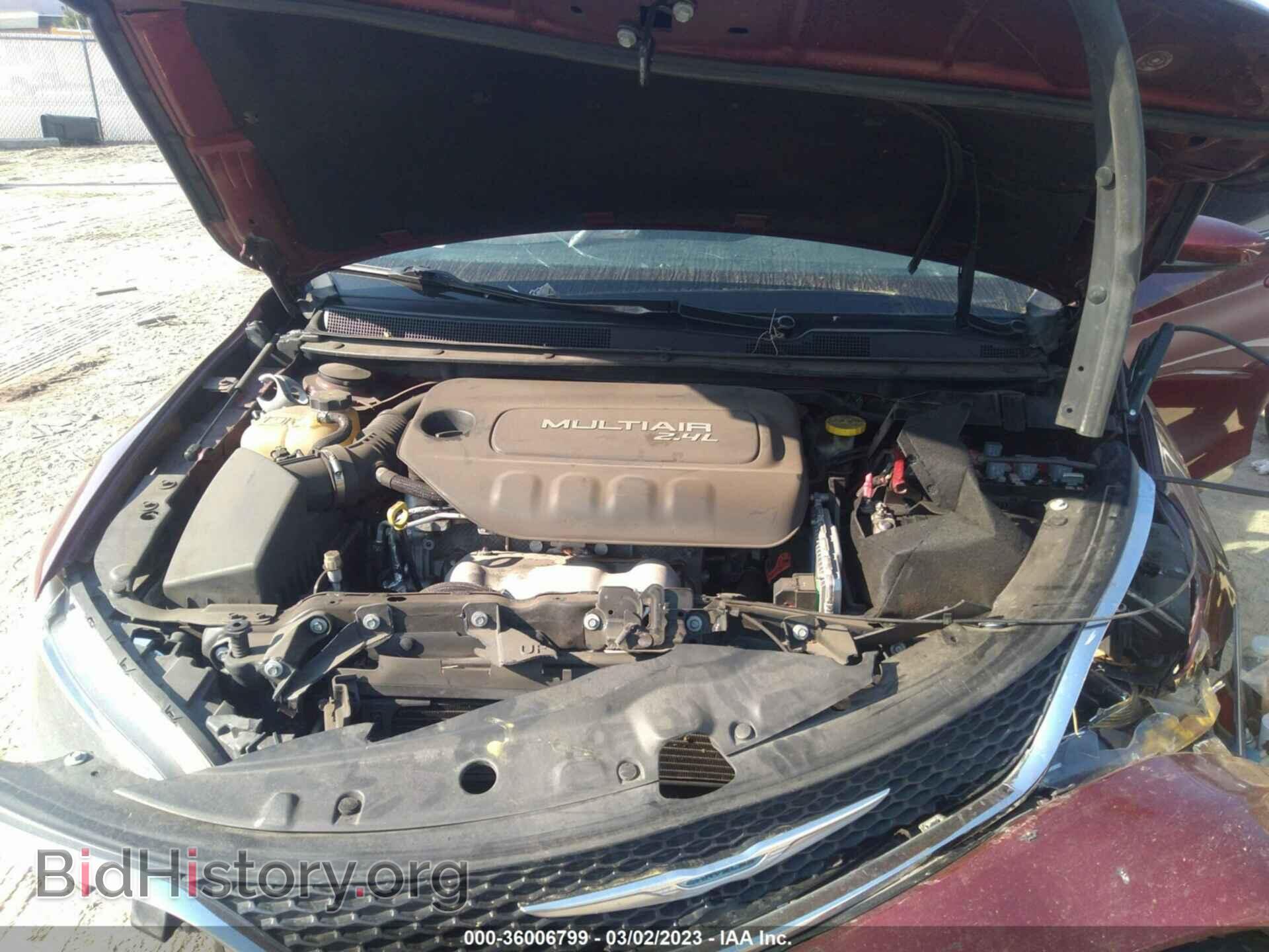 2015 CHRYSLER 200 - VIN: 1C3CCCAB1FN658478 - Фото 10
