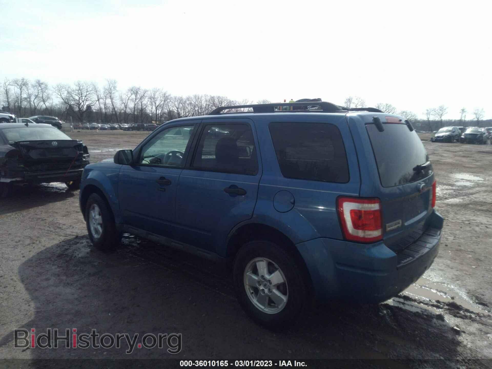 2009 FORD ESCAPE - VIN: 1FMCU03799KD05150 - Фото 3