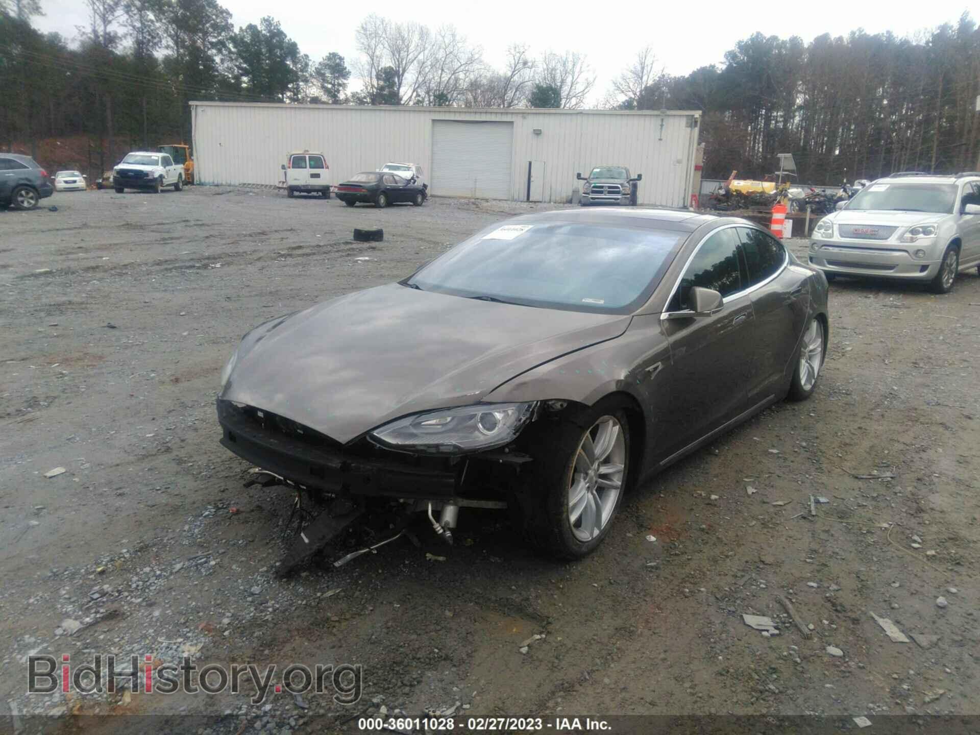 2015 TESLA MODEL S - VIN: 5YJSA1E2XFF119206 - Photo 2