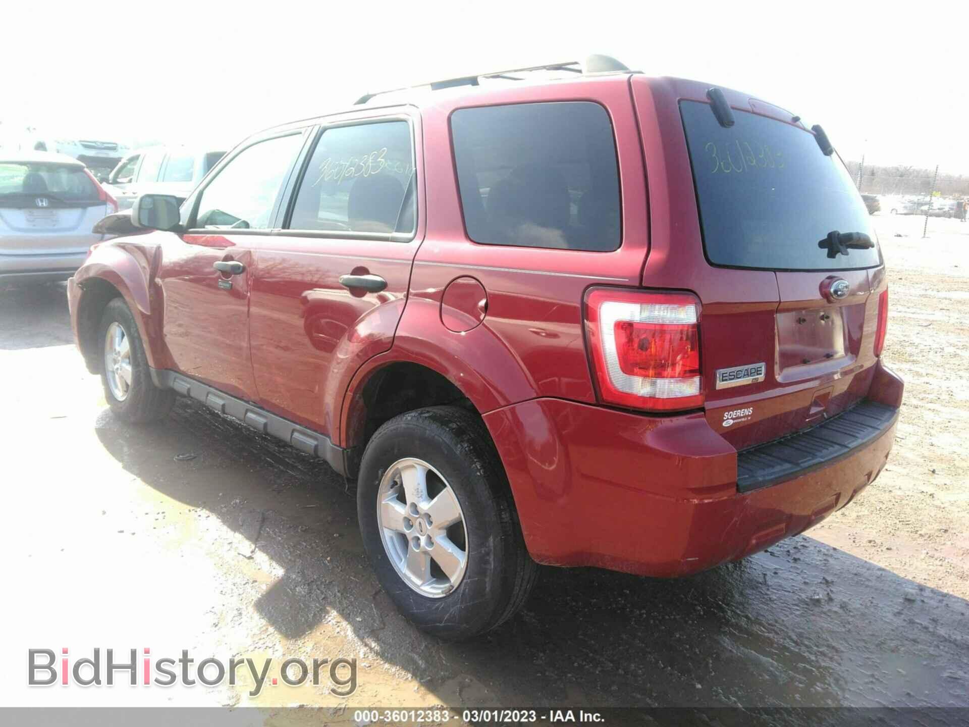 2010 FORD ESCAPE - VIN: 1FMCU0D73AKD19953 - Фото 3