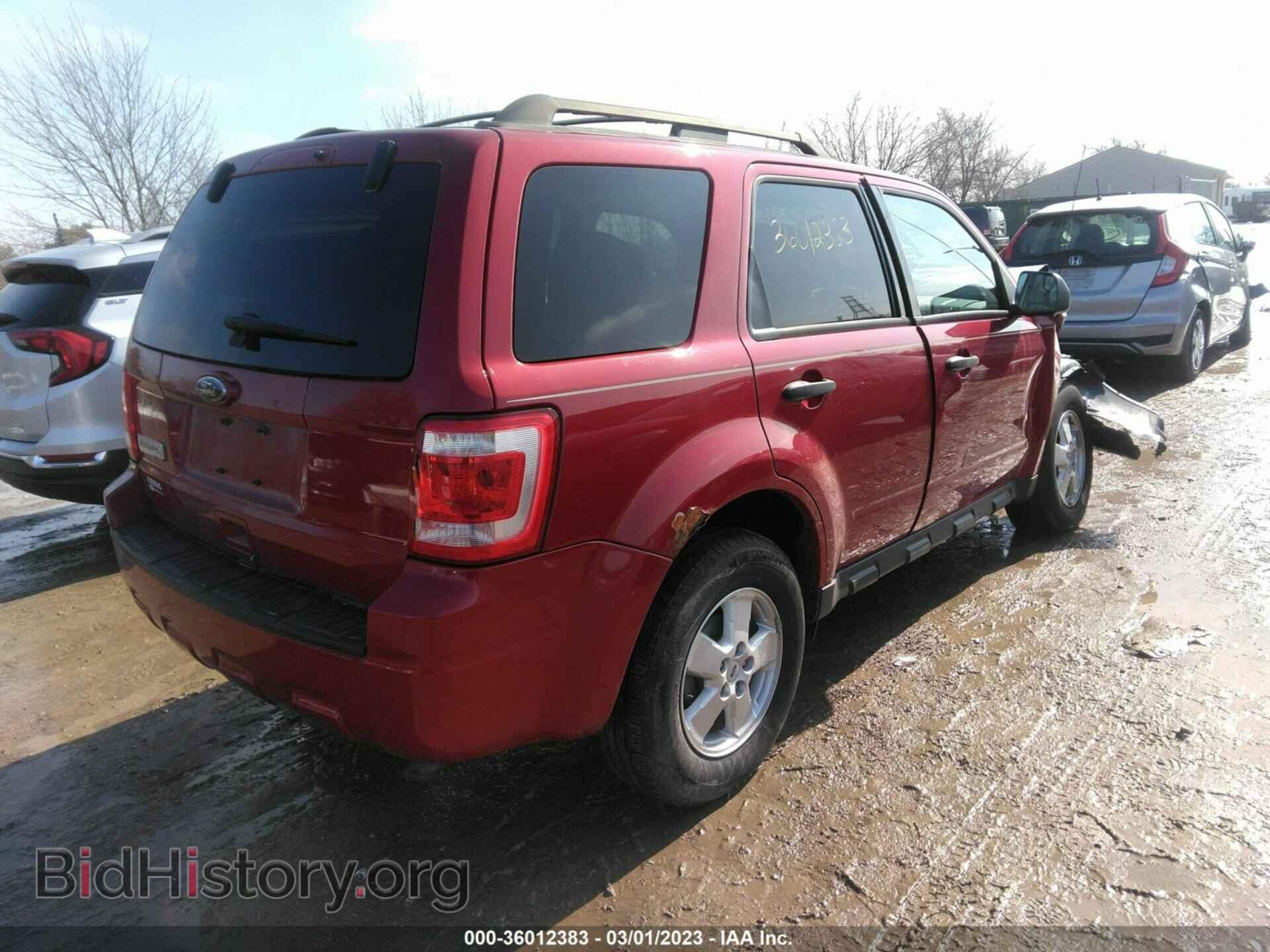 2010 FORD ESCAPE - VIN: 1FMCU0D73AKD19953 - Фото 4