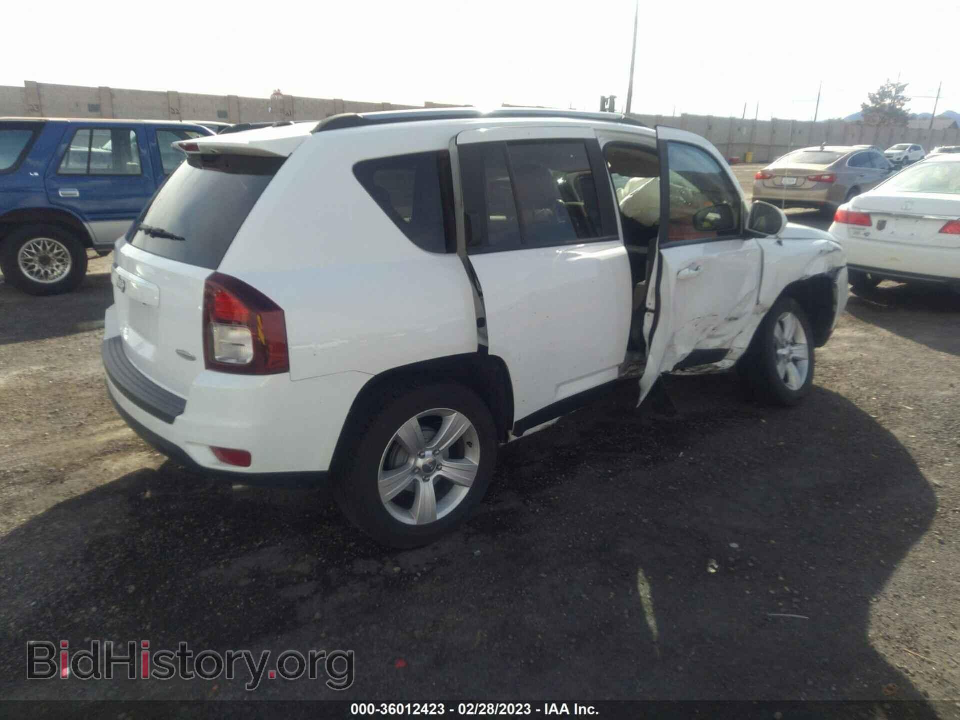 2014 JEEP COMPASS - VIN: 1C4NJCEB4ED512519 - Photo 4