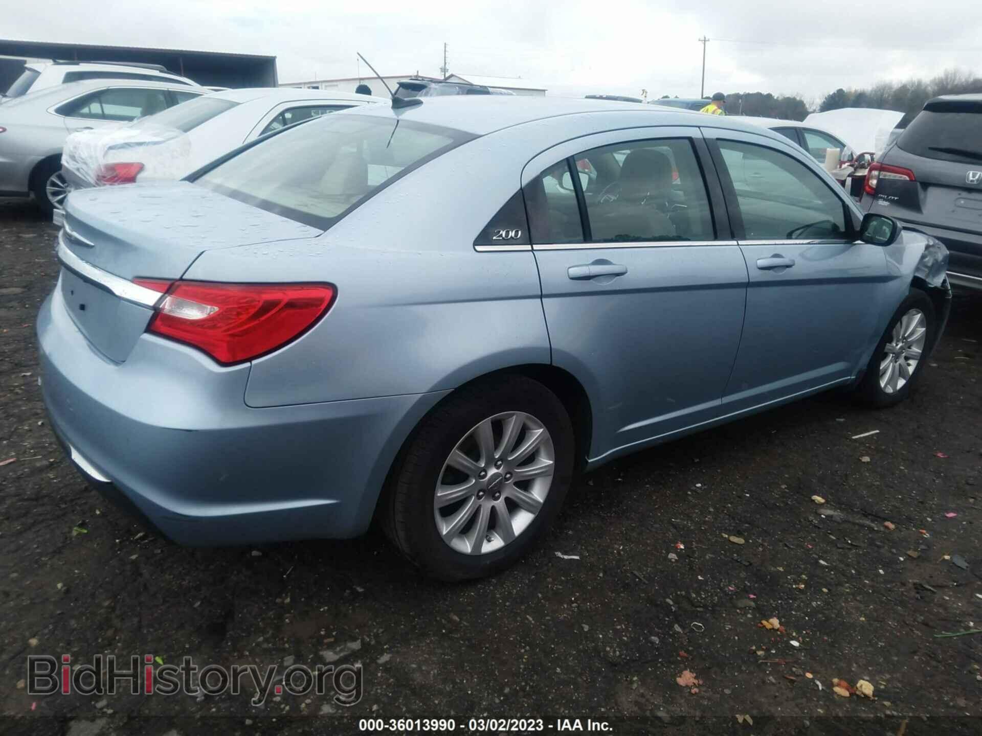 2013 CHRYSLER 200 - VIN: 1C3CCBBB7DN570332 - Фото 4