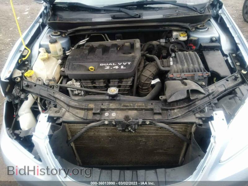 2013 Chrysler 200 (VIN 1C3CCBBB7DN570332) — photo 10 of 11