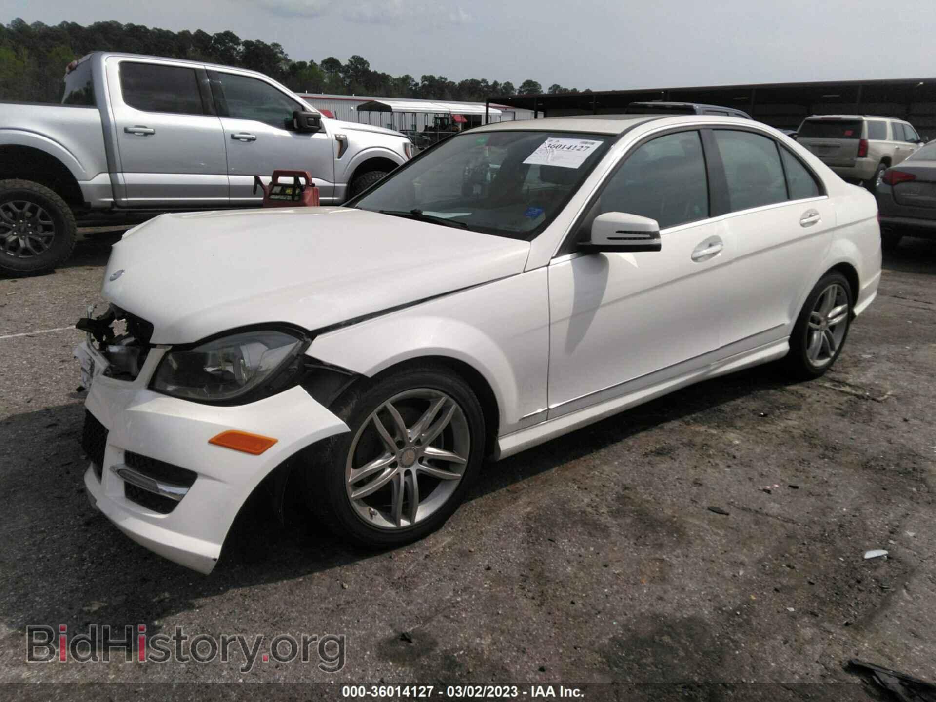2014 MERCEDES-BENZ C-CLASS - VIN: WDDGF4HB6EA964376 - Фото 2