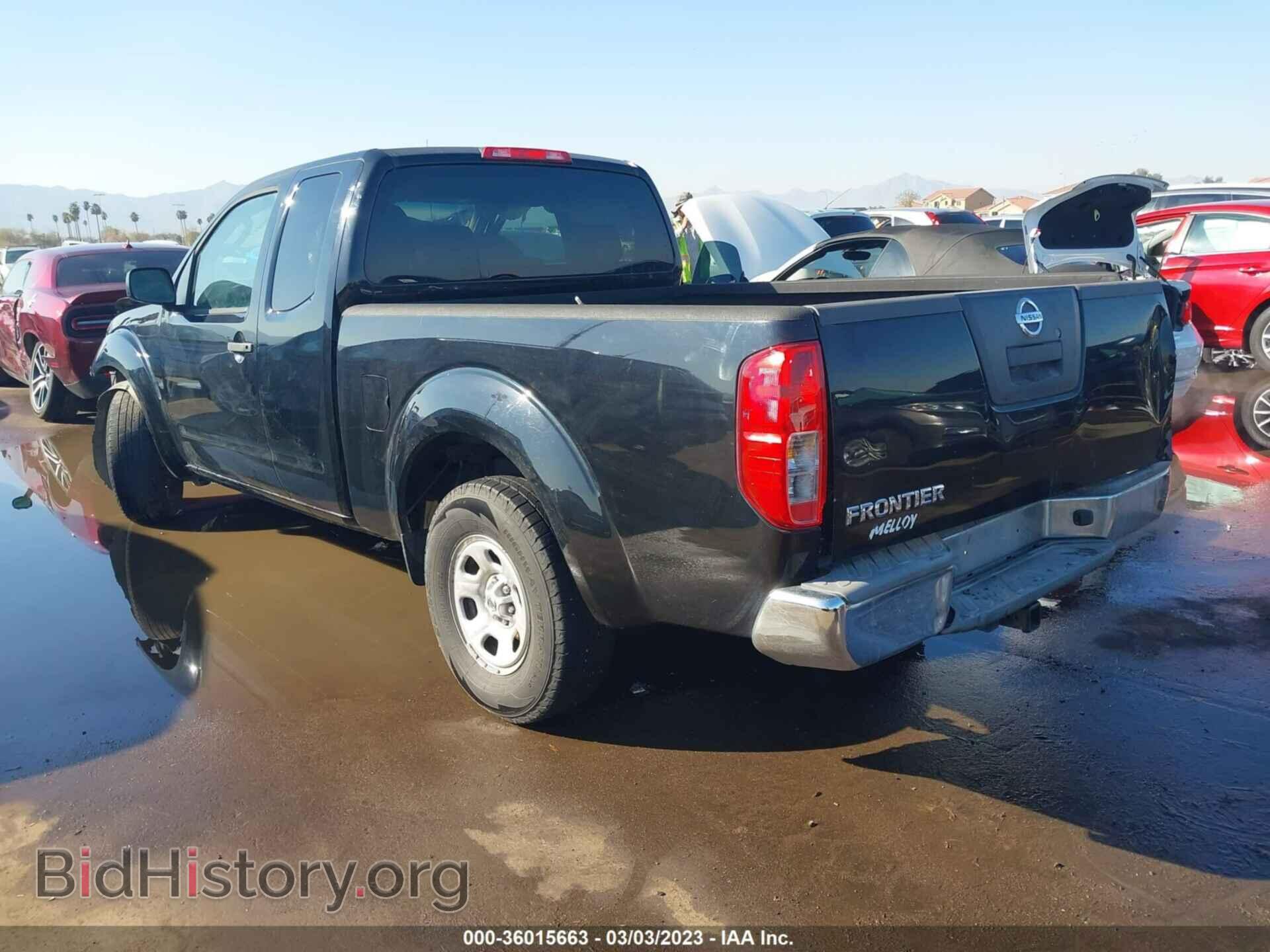 2011 NISSAN FRONTIER - VIN: 1N6BD0CT2BC449133 - Фото 3