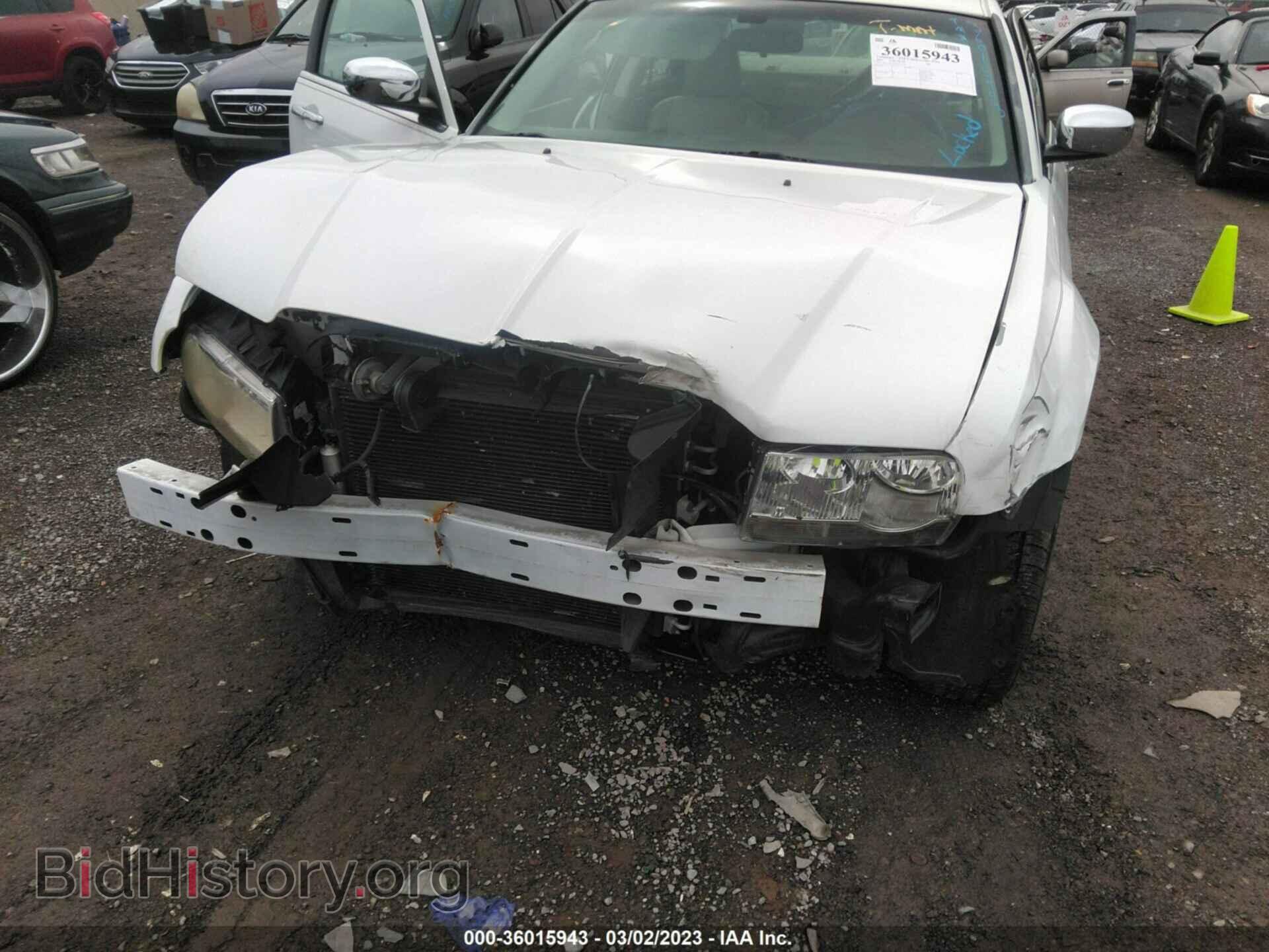 2010 CHRYSLER 300 - VIN: 2C3CA5CVXAH255447 - Фото 6