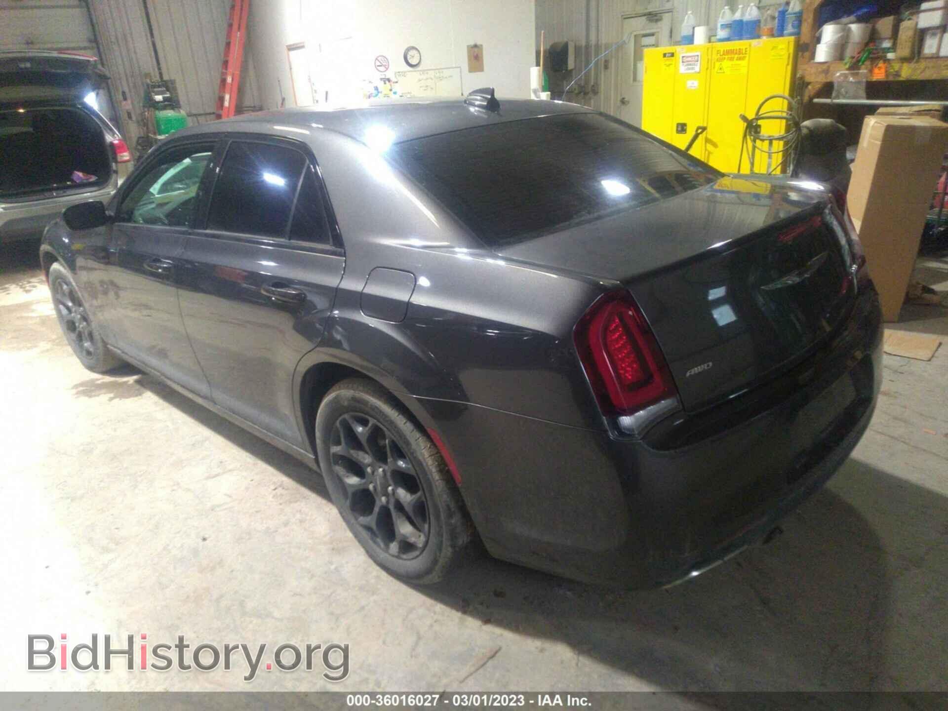 2019 CHRYSLER 300 - VIN: 2C3CCAGG5KH648899 - Фото 3