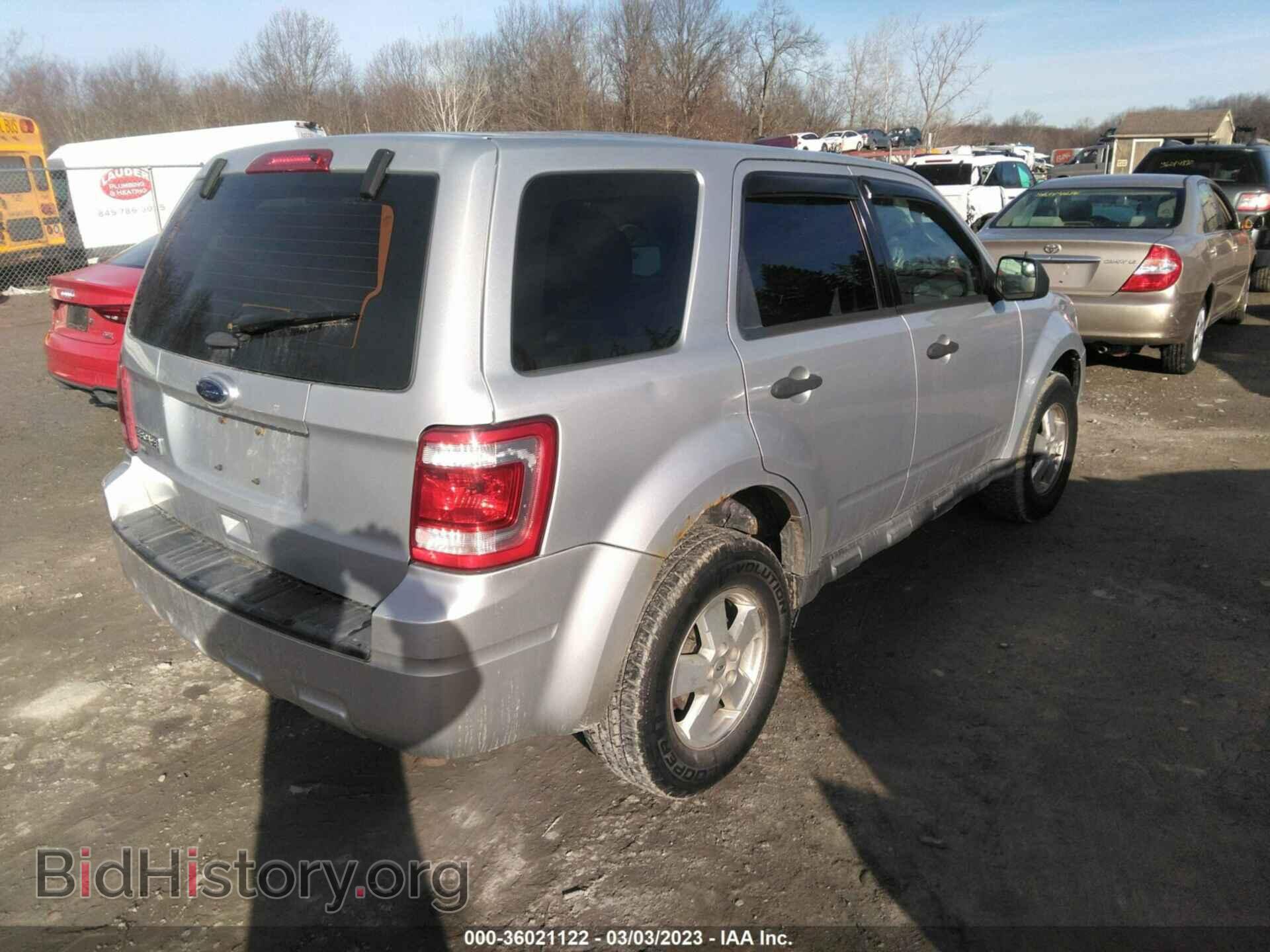 2011 FORD ESCAPE - VIN: 1FMCU9C75BKB35962 - Фото 4