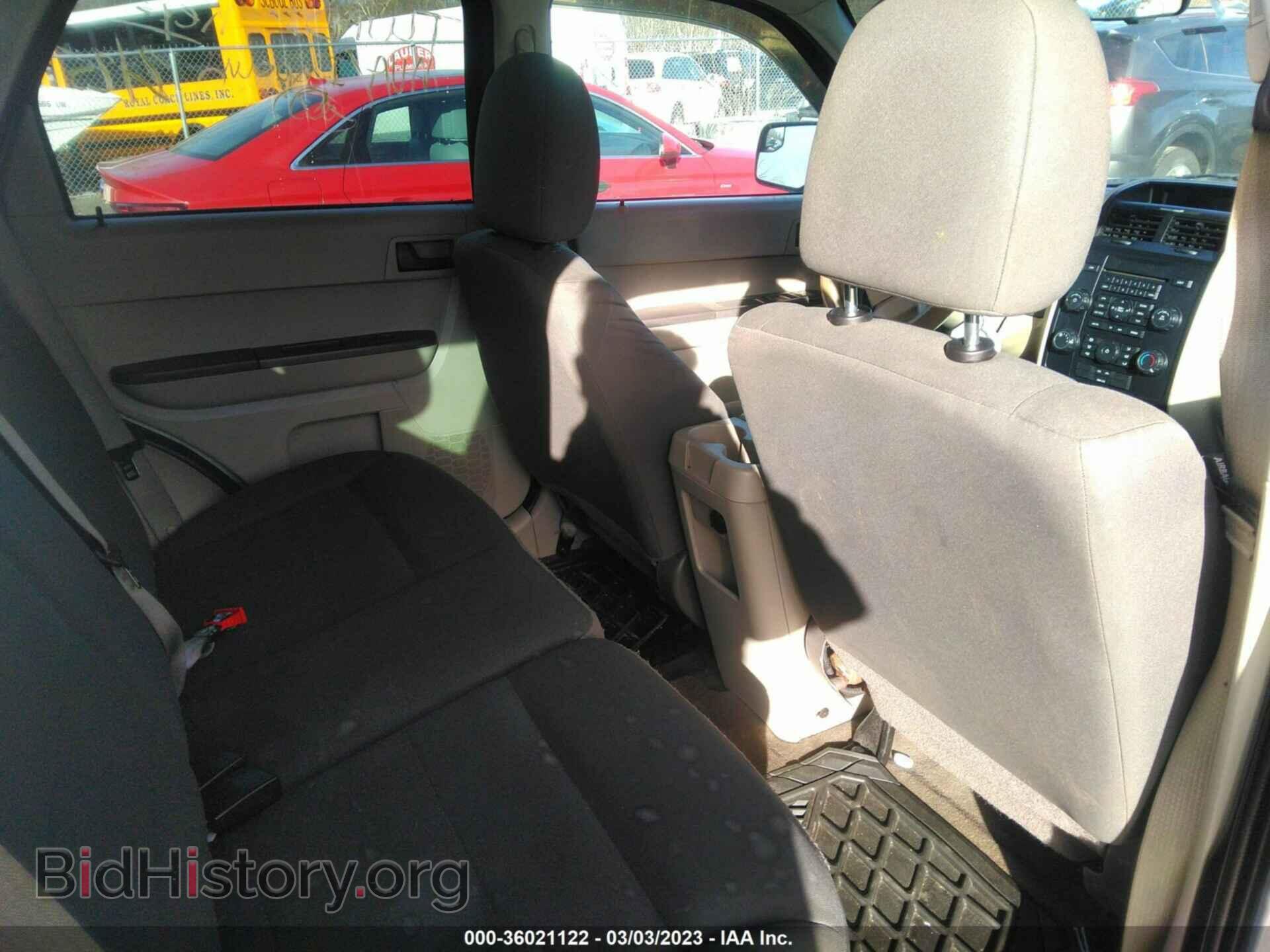 2011 FORD ESCAPE - VIN: 1FMCU9C75BKB35962 - Фото 8
