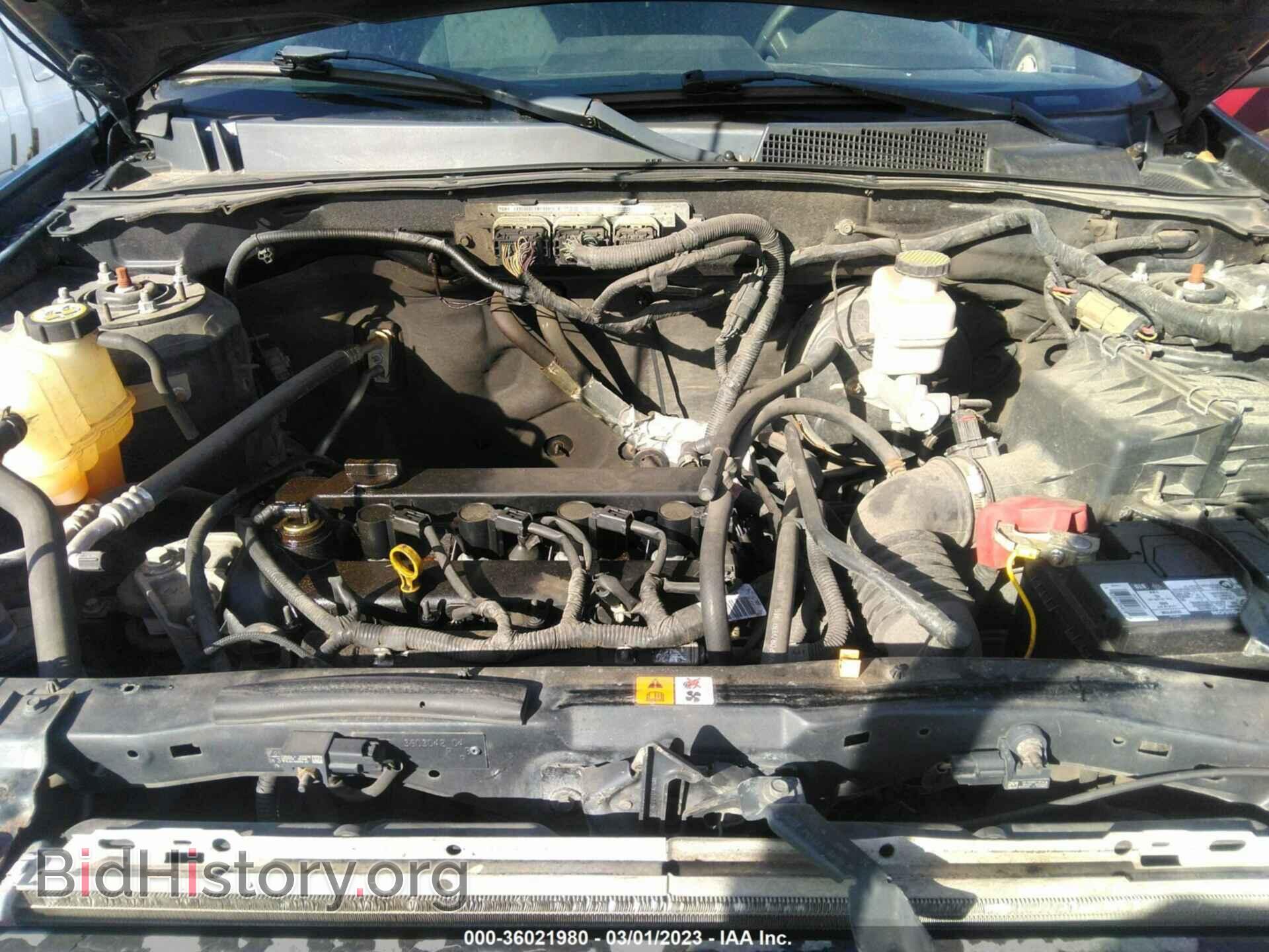 2011 FORD ESCAPE - VIN: 1FMCU9D71BKB30997 - Фото 10