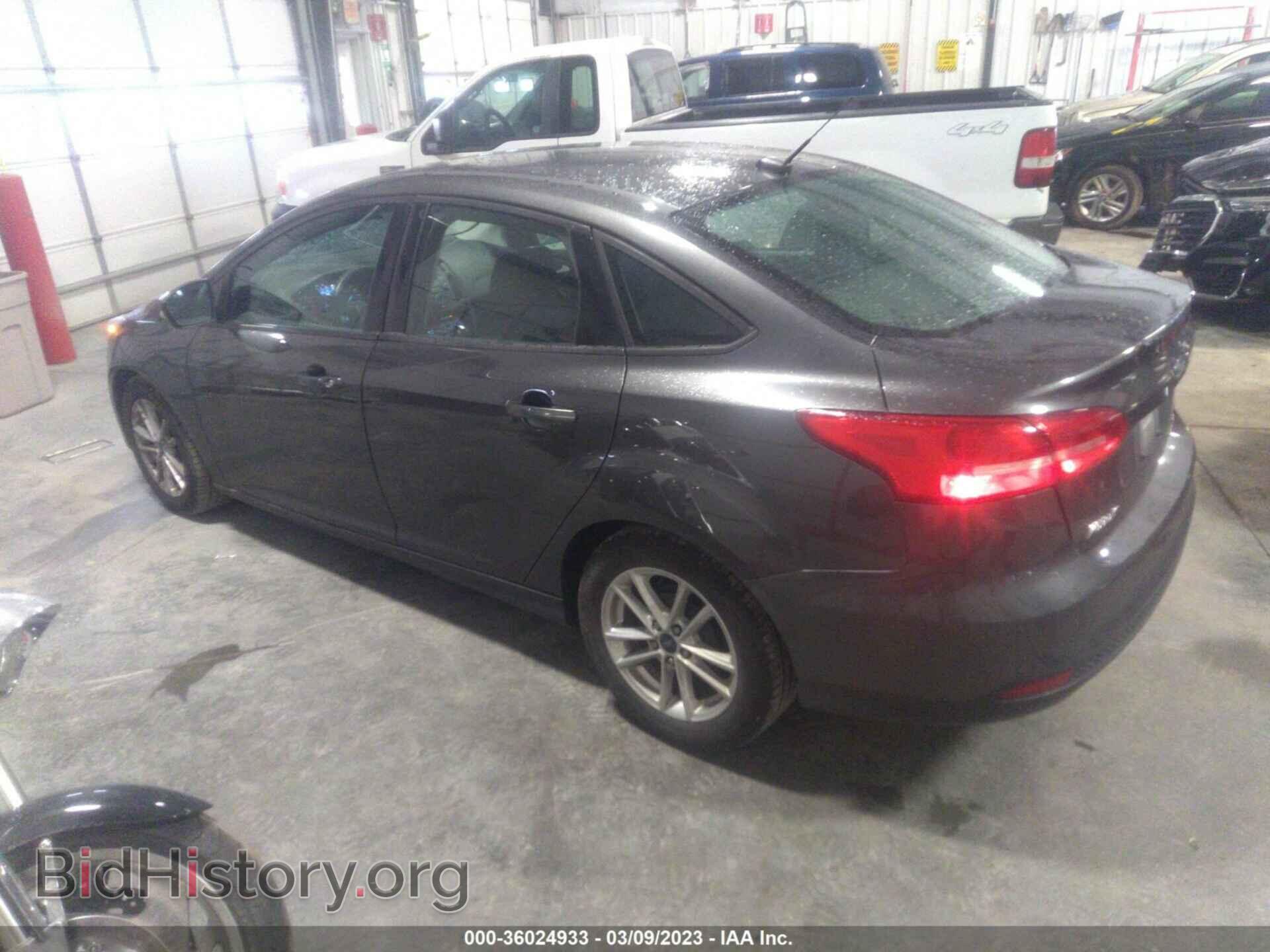 2016 FORD FOCUS - VIN: 1FADP3F24GL305880 - Фото 3