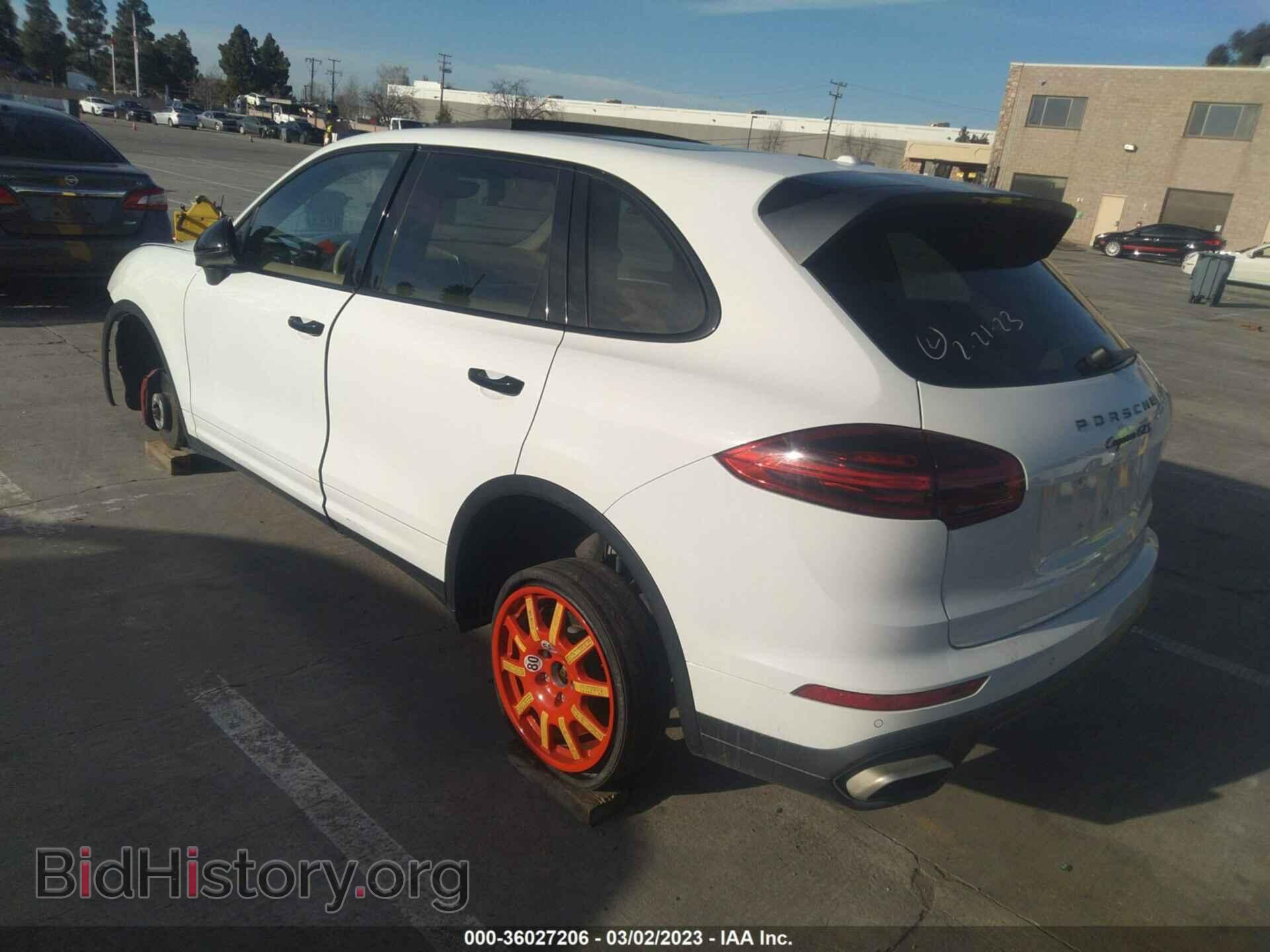 2016 PORSCHE CAYENNE - VIN: WP1AA2A25GLA10589 - Фото 3