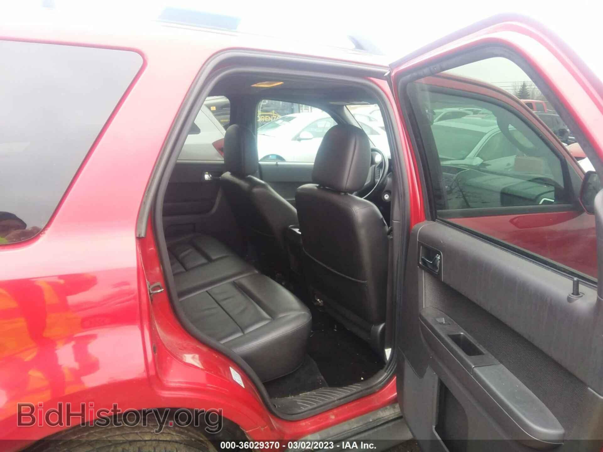 2011 FORD ESCAPE - VIN: 1FMCU0E73BKC03913 - Фото 8