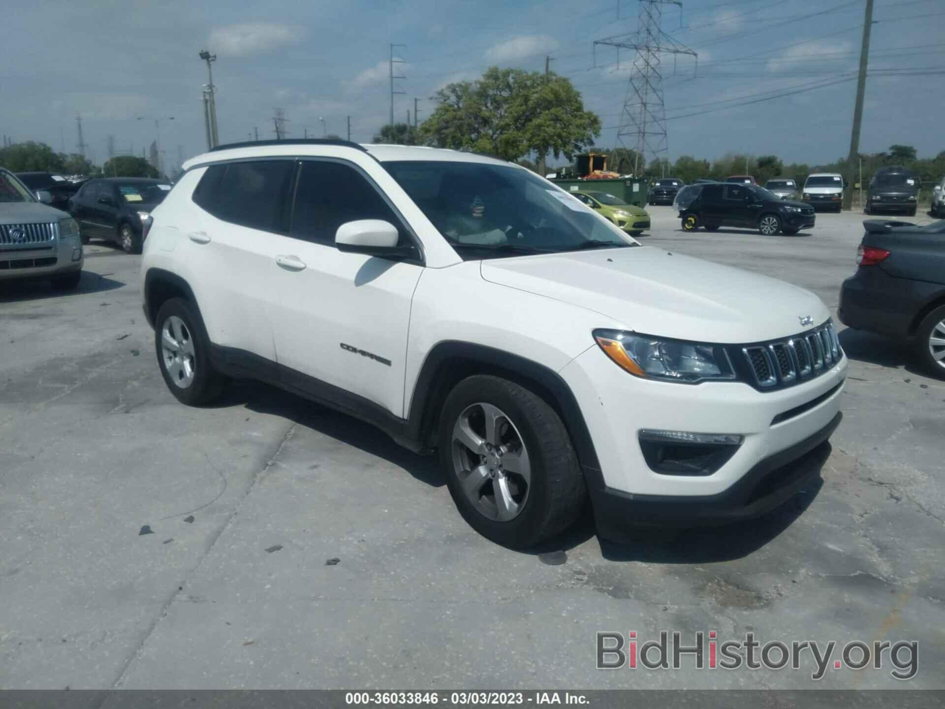 Photo 3C4NJCBB2HT661384 - JEEP COMPASS 2017