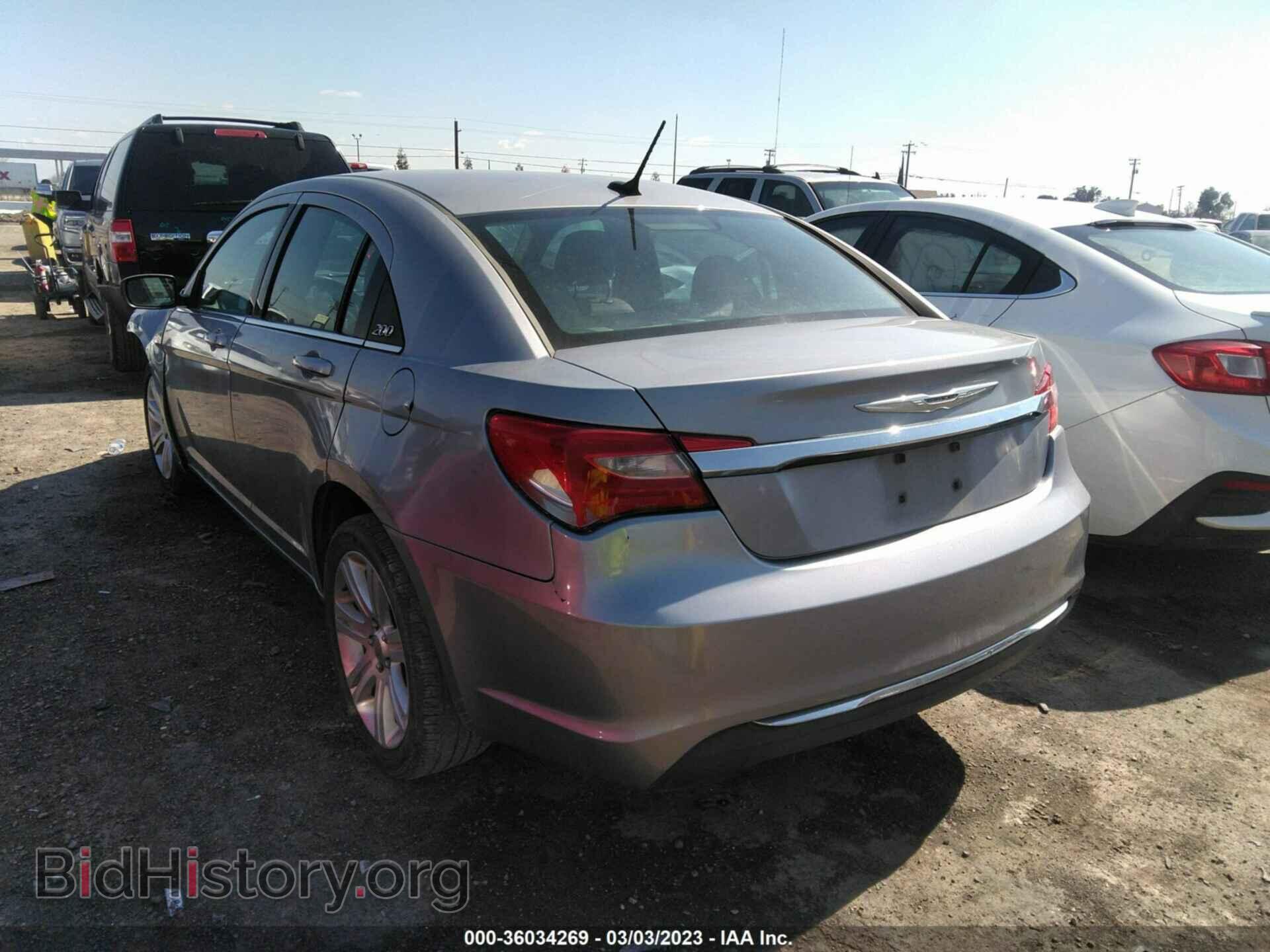 2013 CHRYSLER 200 - VIN: 1C3CCBBB0DN735217 - Фото 3