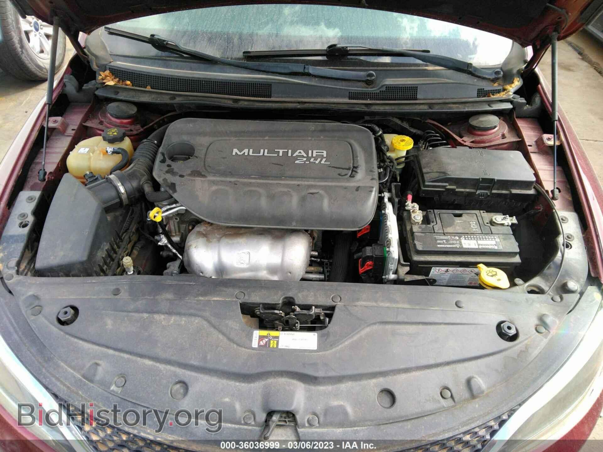 2015 CHRYSLER 200 - VIN: 1C3CCCABXFN712005 - Фото 10