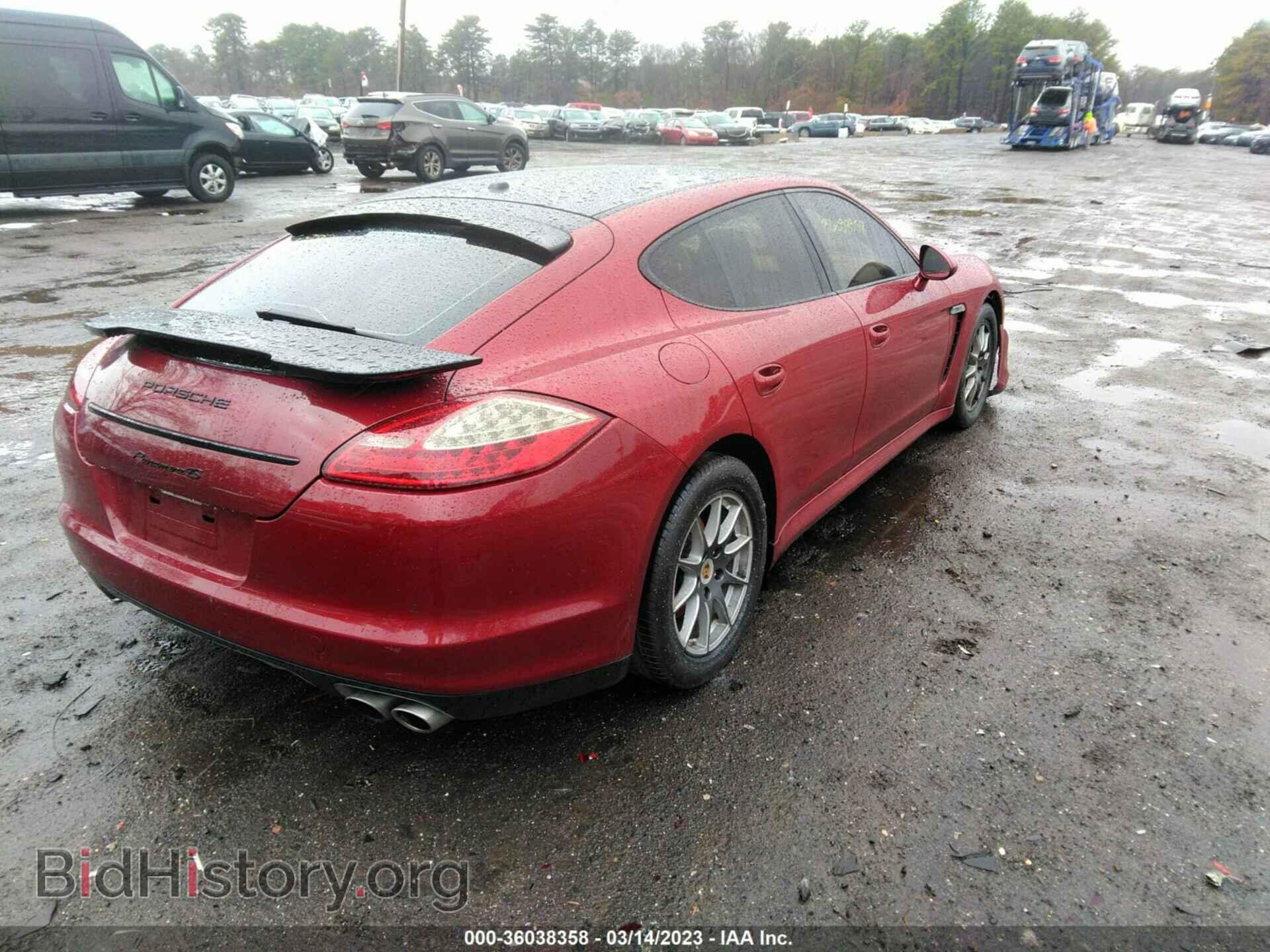2011 PORSCHE PANAMERA - VIN: WP0AB2A79BL061211 - Photo 4
