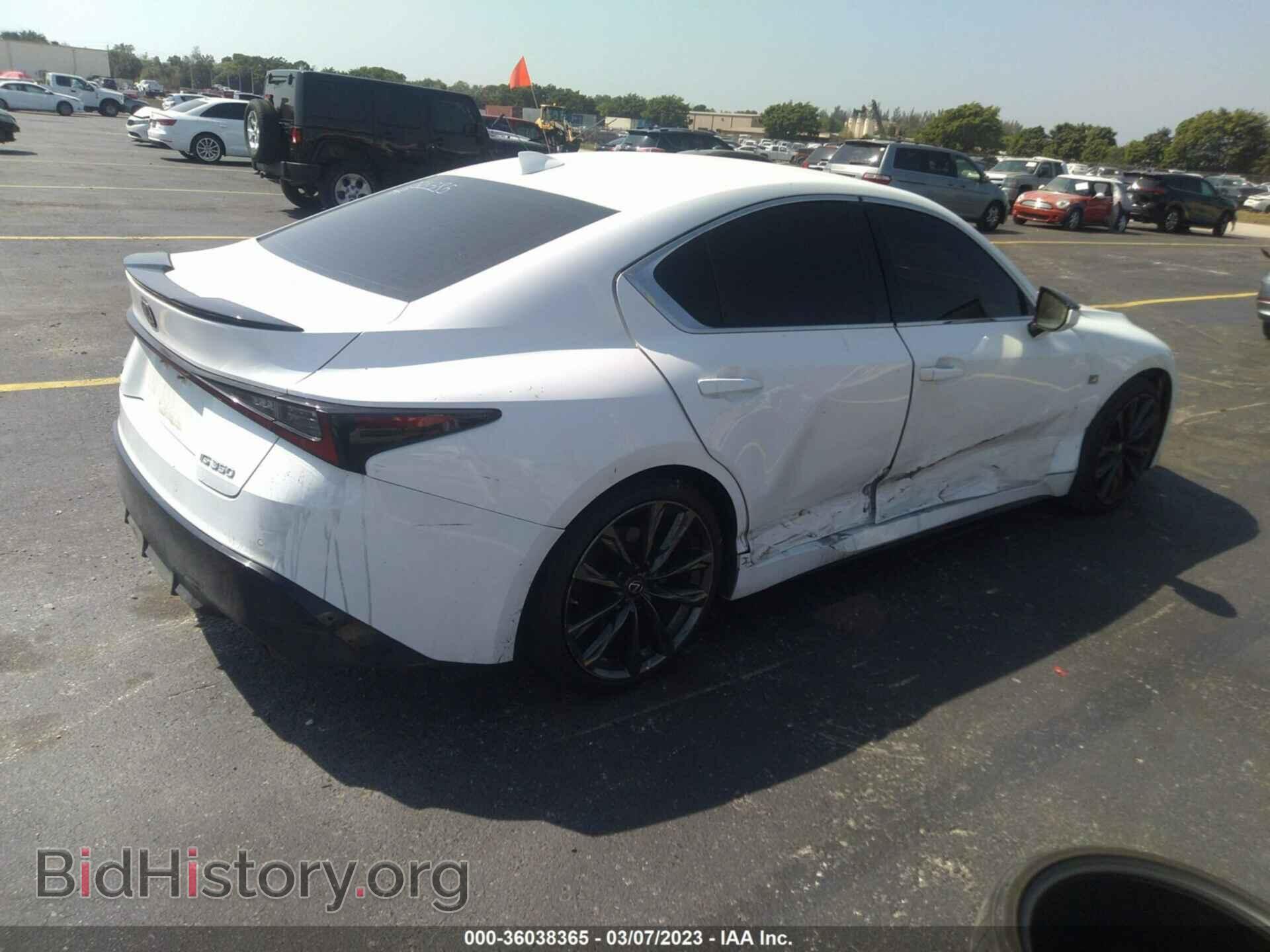 2021 LEXUS IS - VIN: JTHGZ1B23M5038385 - Фото 4