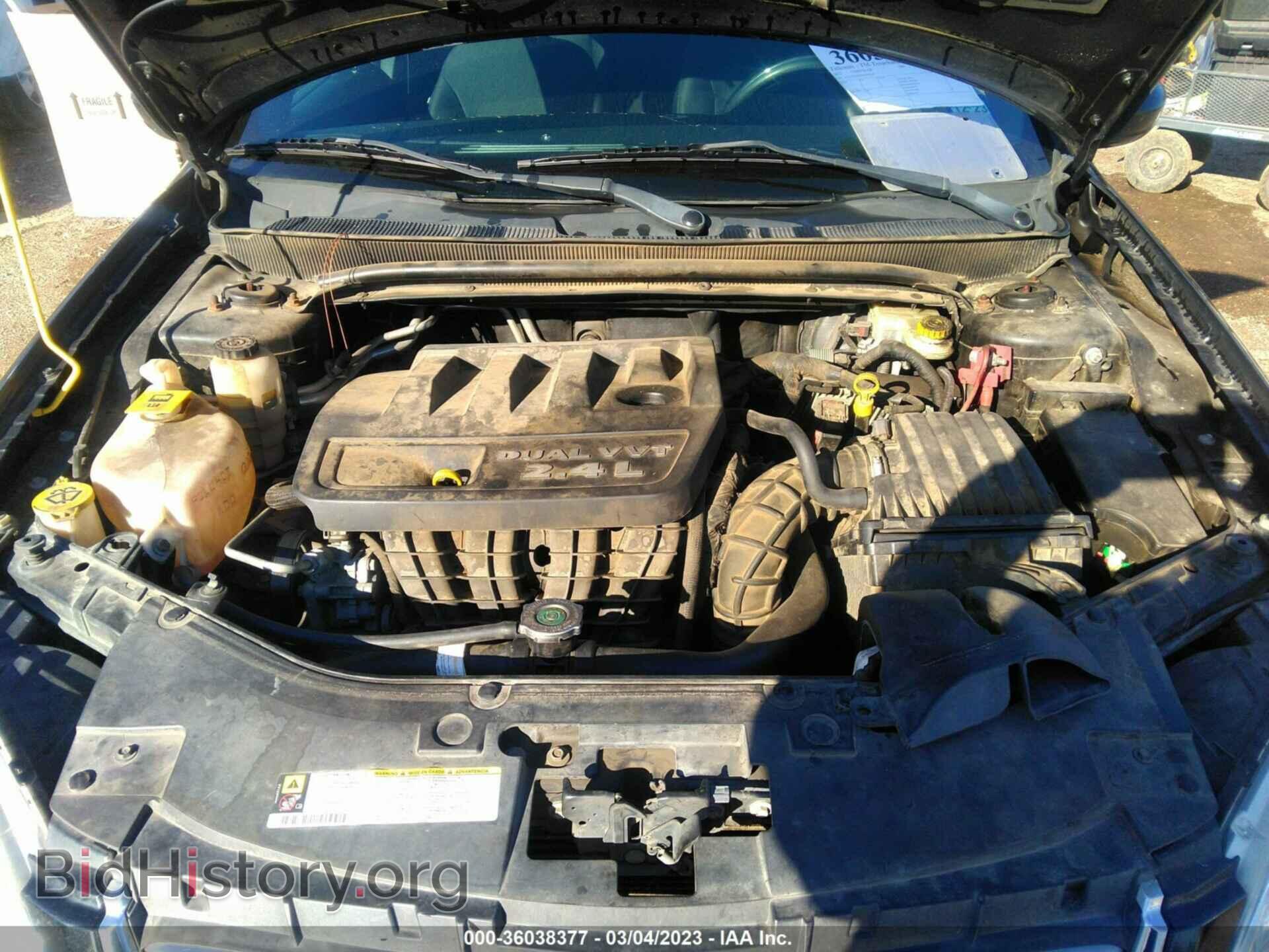 2013 CHRYSLER 200 - VIN: 1C3CCBAB3DN641818 - Фото 10