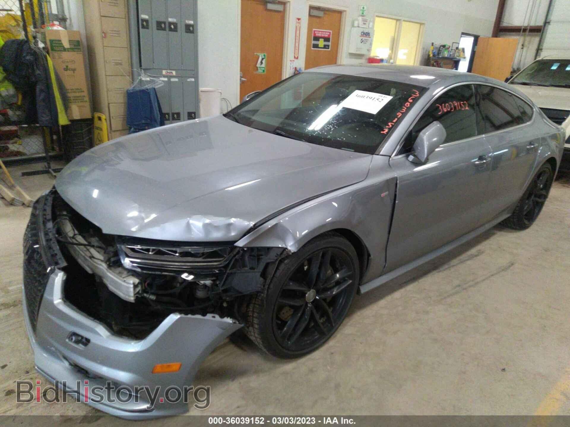 2016 AUDI A7 - VIN: WAUWGAFC8GN100077 - Фото 2