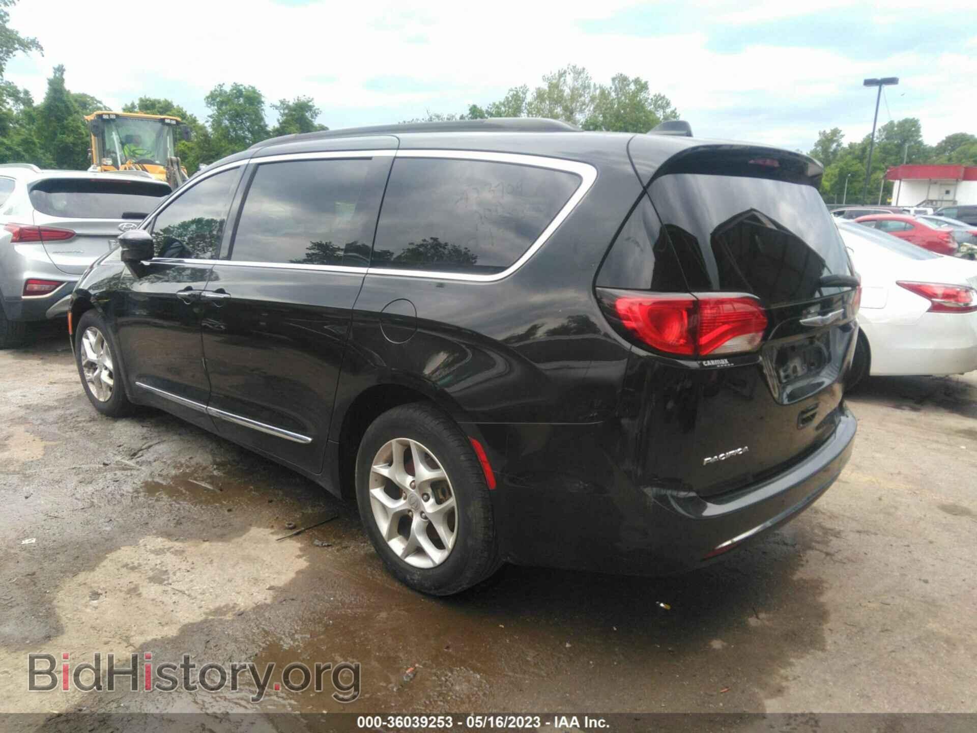 2017 CHRYSLER PACIFICA - VIN: 2C4RC1BG0HR757335 - Фото 3