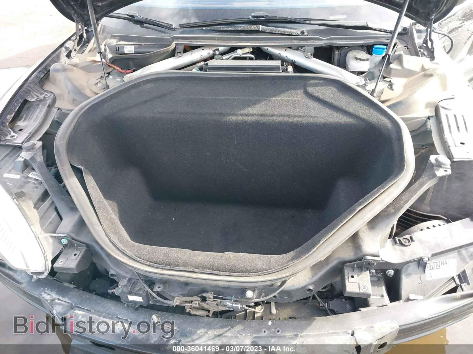 2015 TESLA MODEL S - VIN: 5YJSA1E24FF105270 - Фото 10