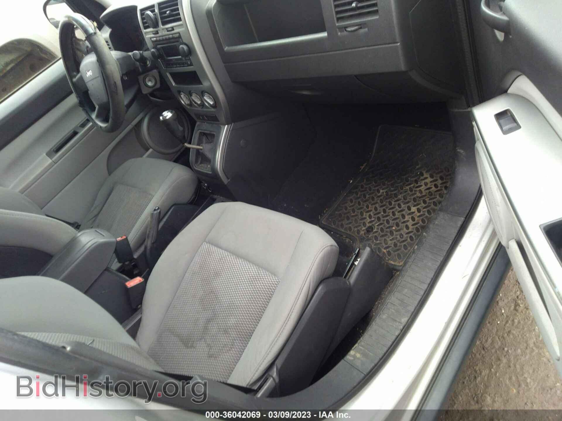 2007 JEEP COMPASS - VIN: 1J8FF47W47D205472 - Фото 5