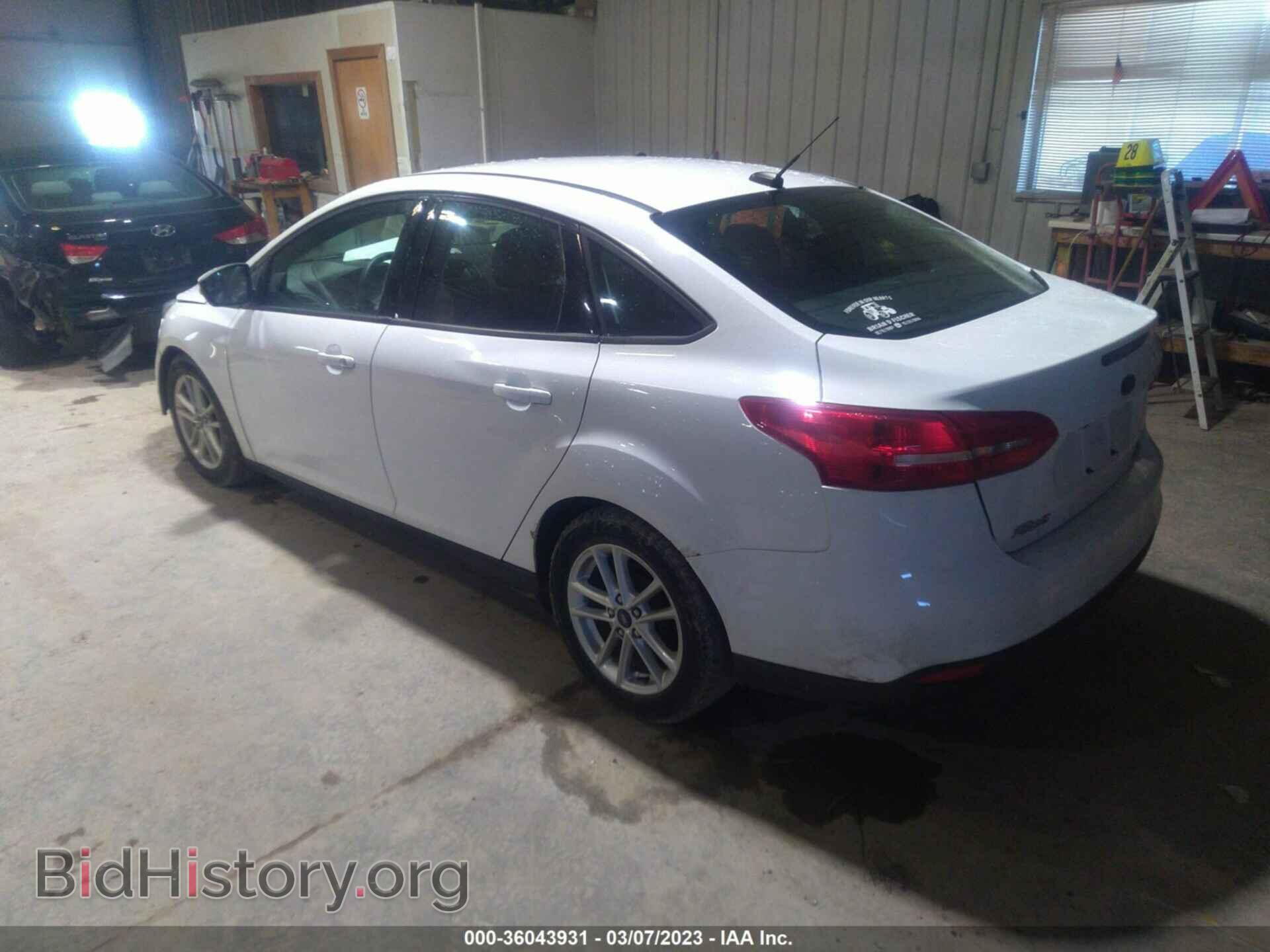 2016 FORD FOCUS - VIN: 1FADP3F22GL294765 - Фото 3