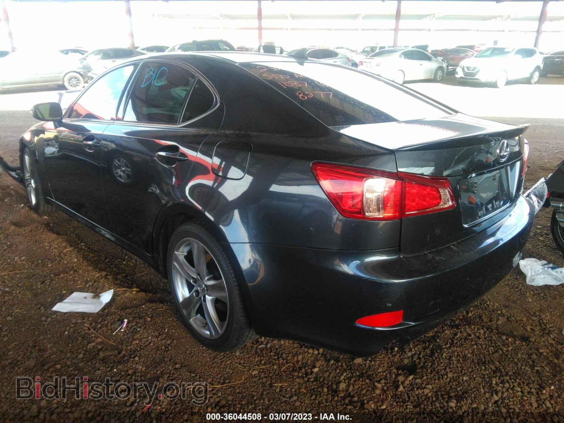2011 LEXUS IS 350 - VIN: JTHBE5C24B5028277 - Photo 3