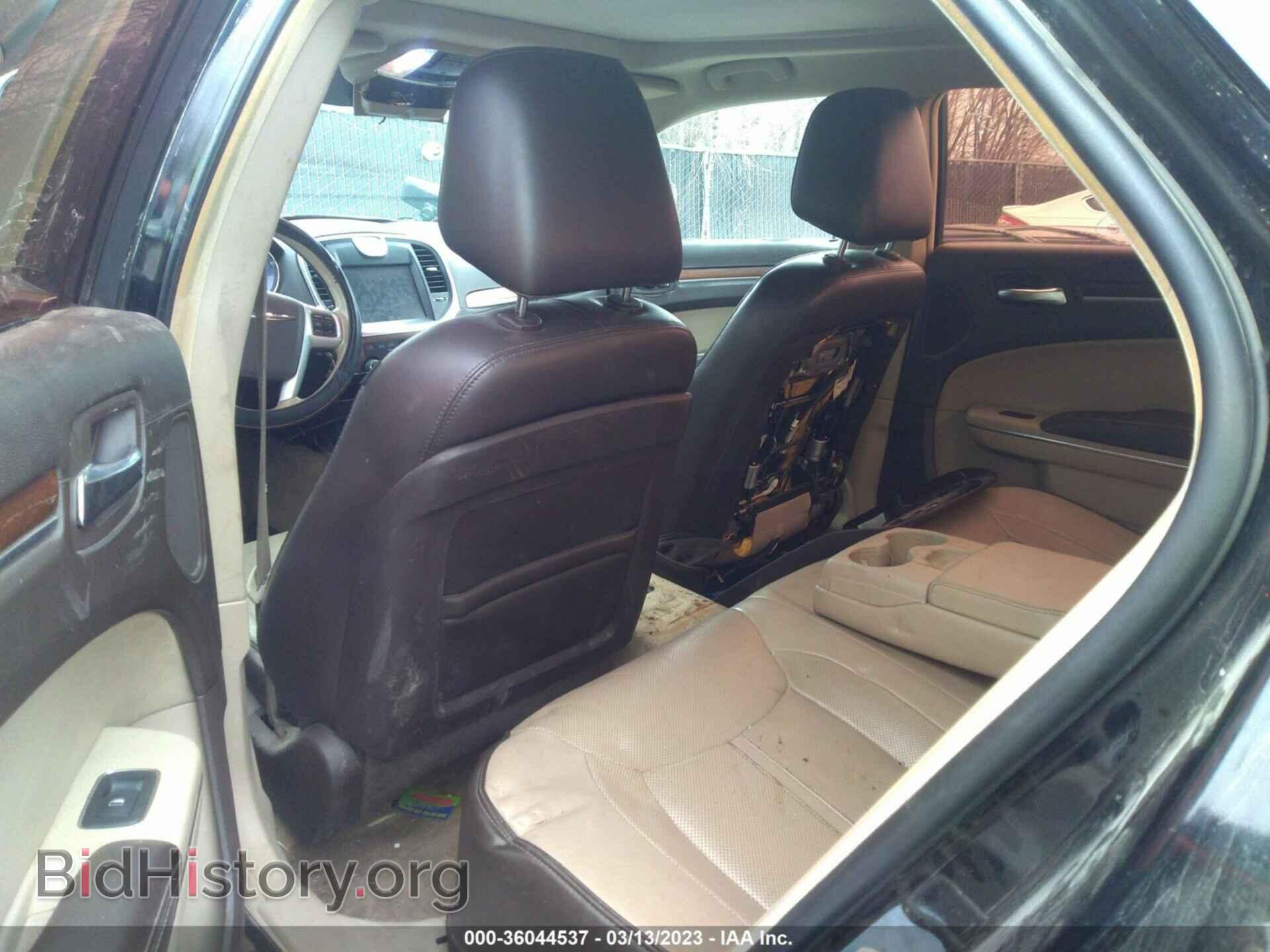 2012 CHRYSLER 300 - VIN: 2C3CCAPT1CH256422 - Фото 8