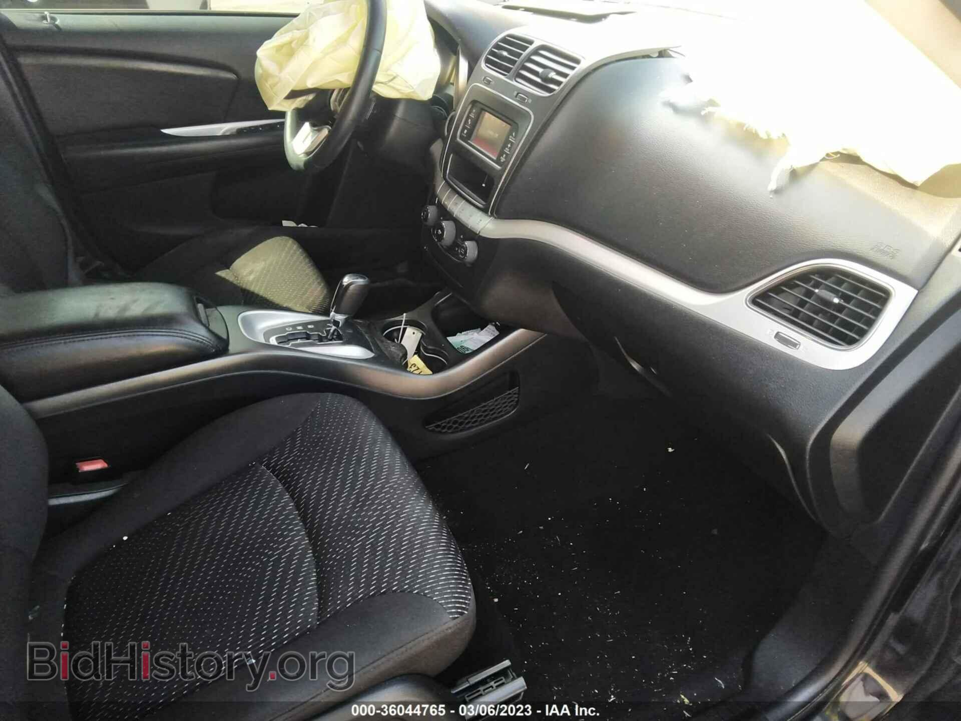 2018 DODGE JOURNEY - VIN: 3C4PDCAB7JT382374 - Фото 5