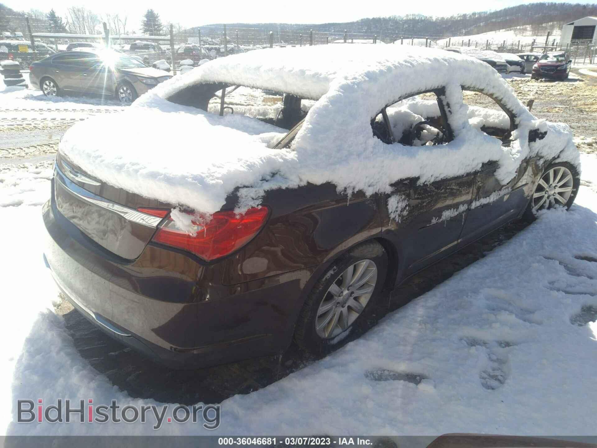 2013 CHRYSLER 200 - VIN: 1C3CCBBB7DN676263 - Photo 4