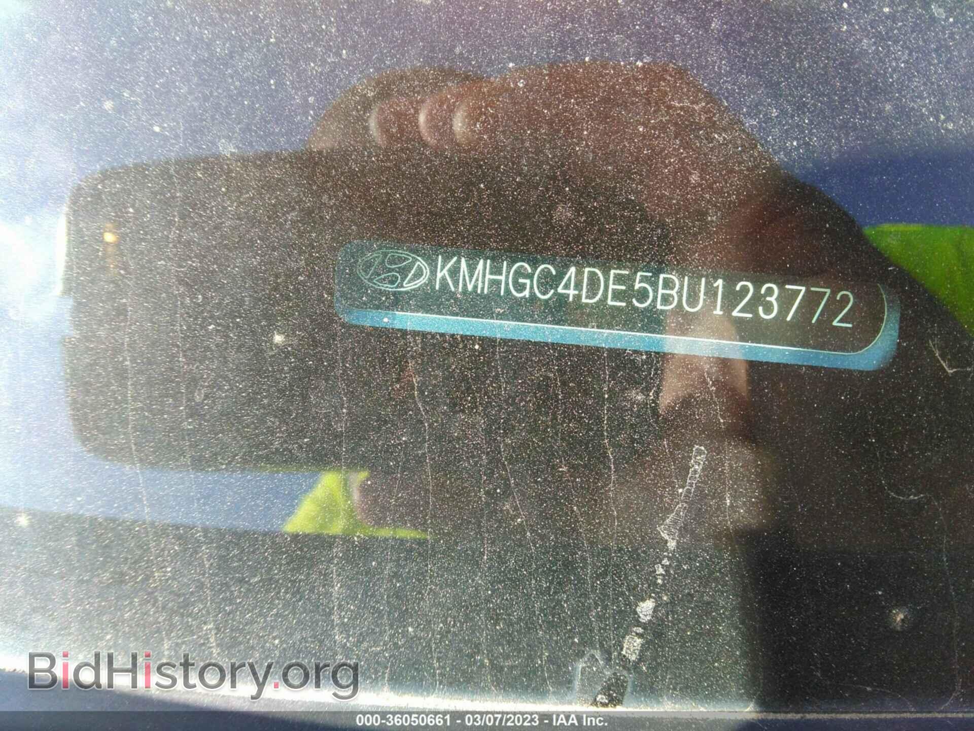 2011 HYUNDAI GENESIS - VIN: KMHGC4DE5BU123772 - Фото 9