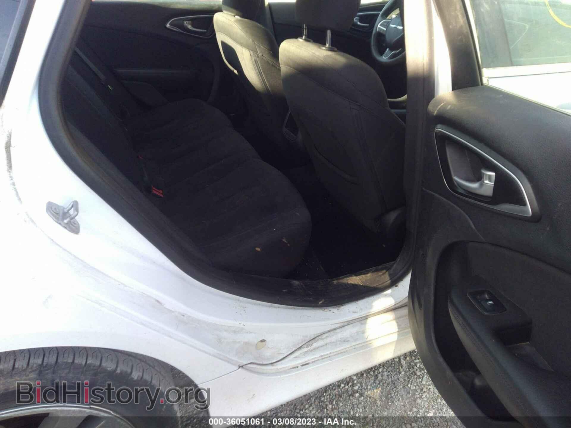 2016 CHRYSLER 200 - VIN: 1C3CCCAB2GN166284 - Фото 8