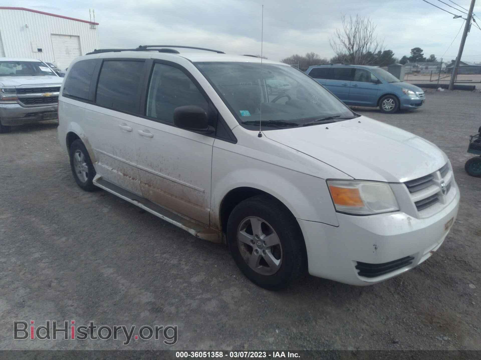 Photo 2D4RN3D17AR371616 - DODGE GRAND CARAVAN 2010