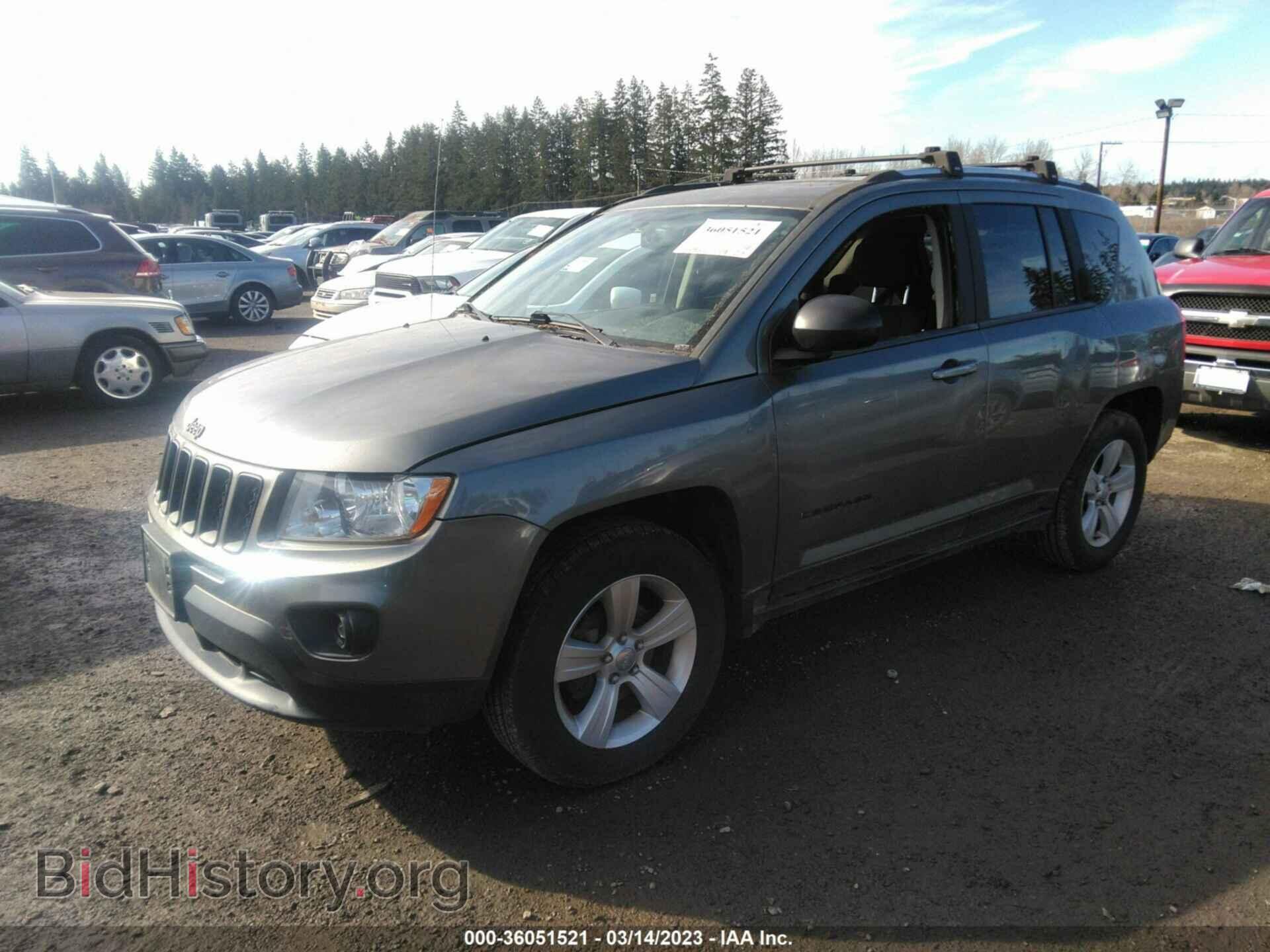 2013 JEEP COMPASS - VIN: 1C4NJDEB9DD280570 - Фото 2