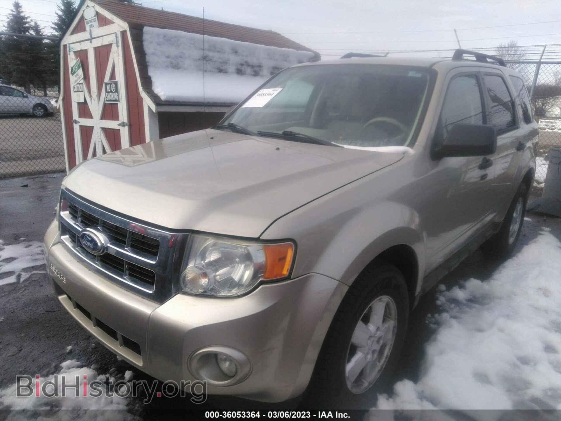 2010 FORD ESCAPE - VIN: 1FMCU0D75AKC64986 - Фото 2