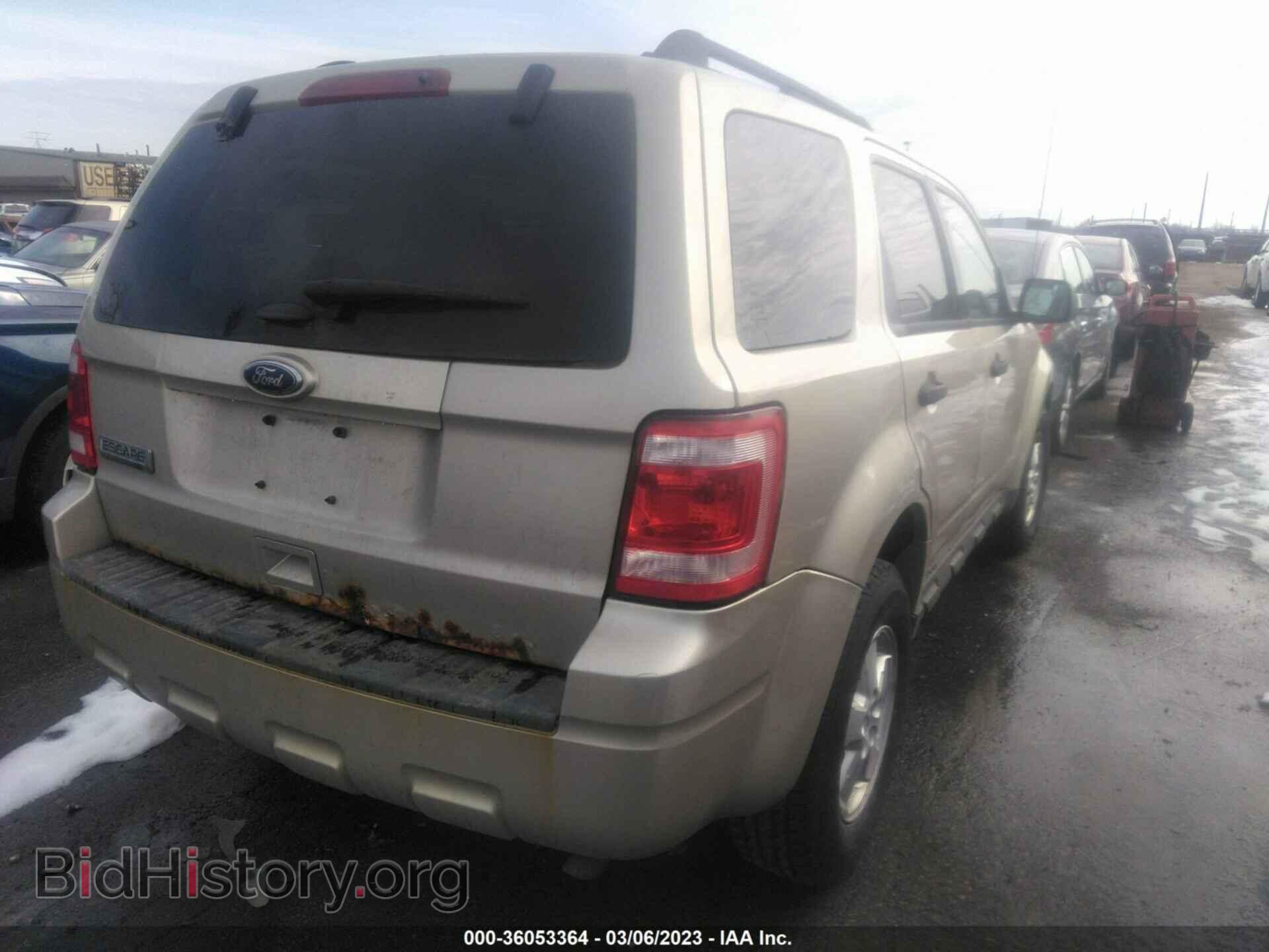 2010 FORD ESCAPE - VIN: 1FMCU0D75AKC64986 - Фото 4